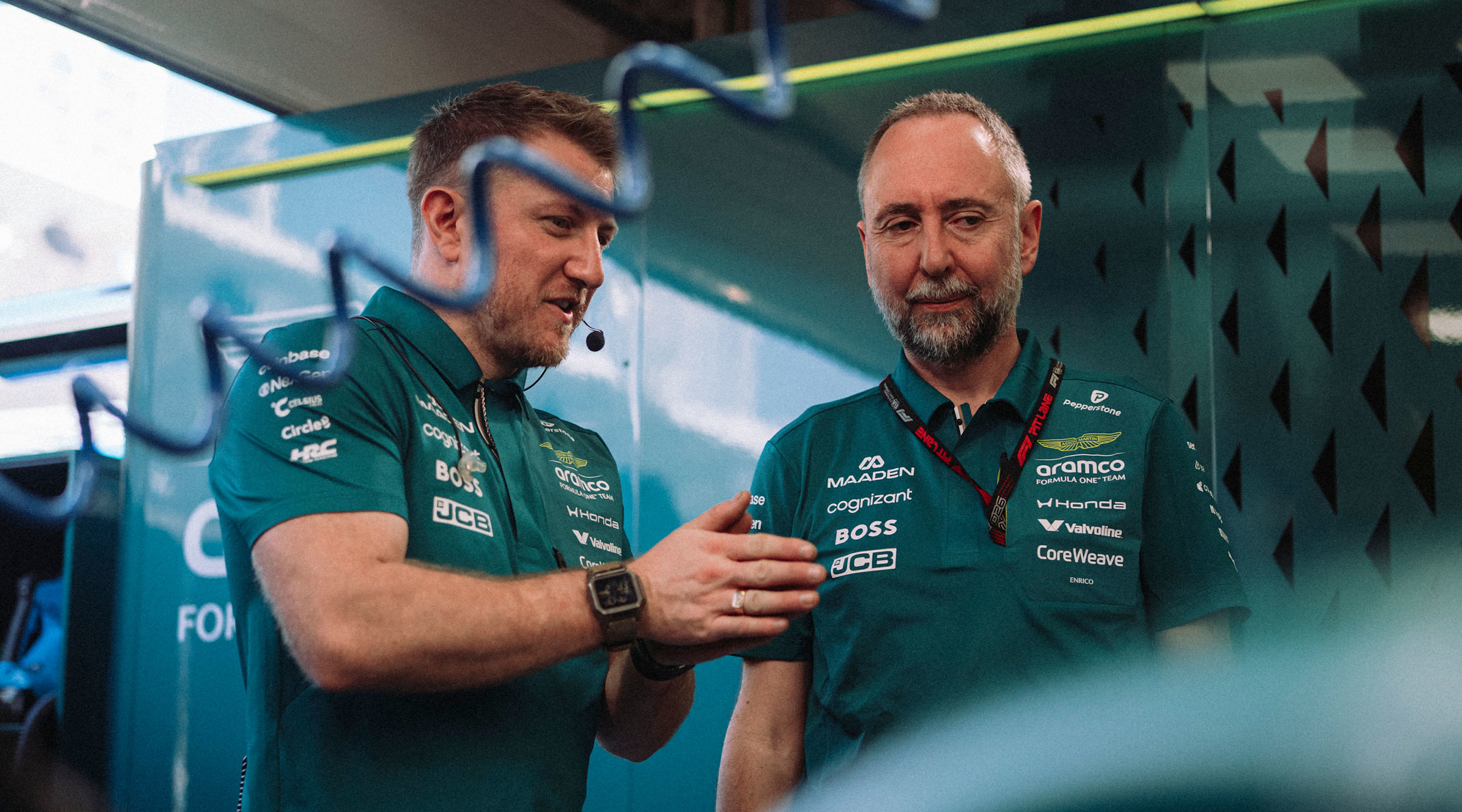 Cardile, en el box de Aston Martin este año. AMR F1
