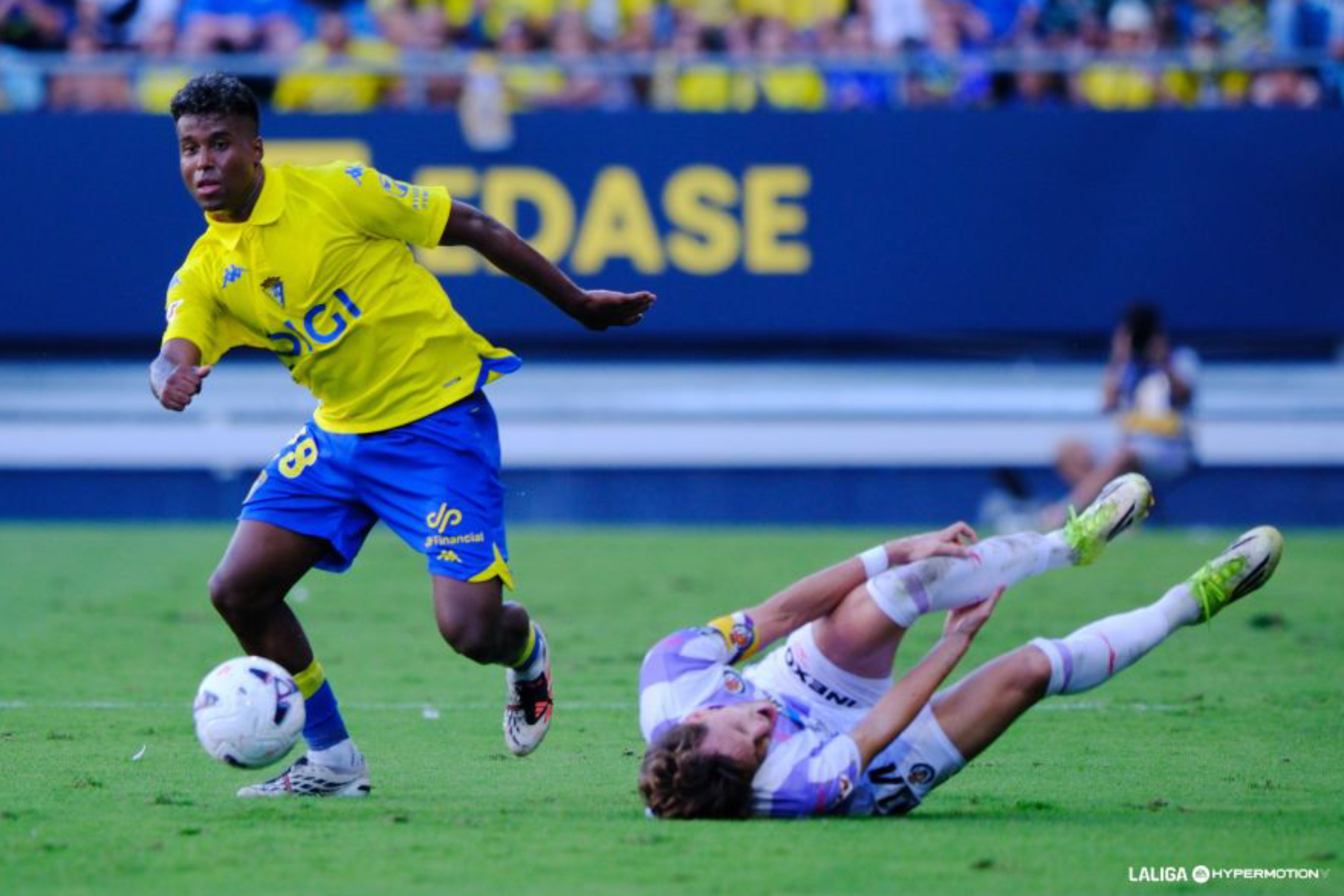 Dilan Zárate, en el partido del Cádiz contra el Valladolid.