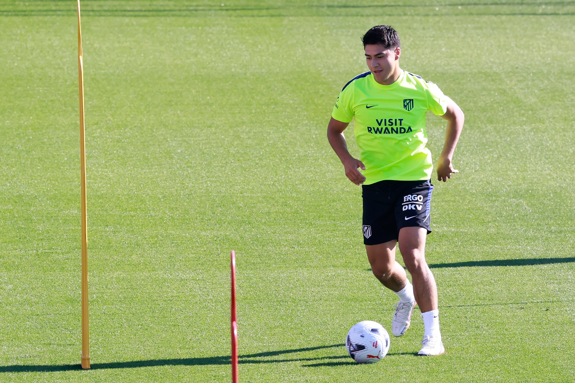 OBED VARGAS, EN UN ENSAYO CON EL ATLÉTICO. EFE