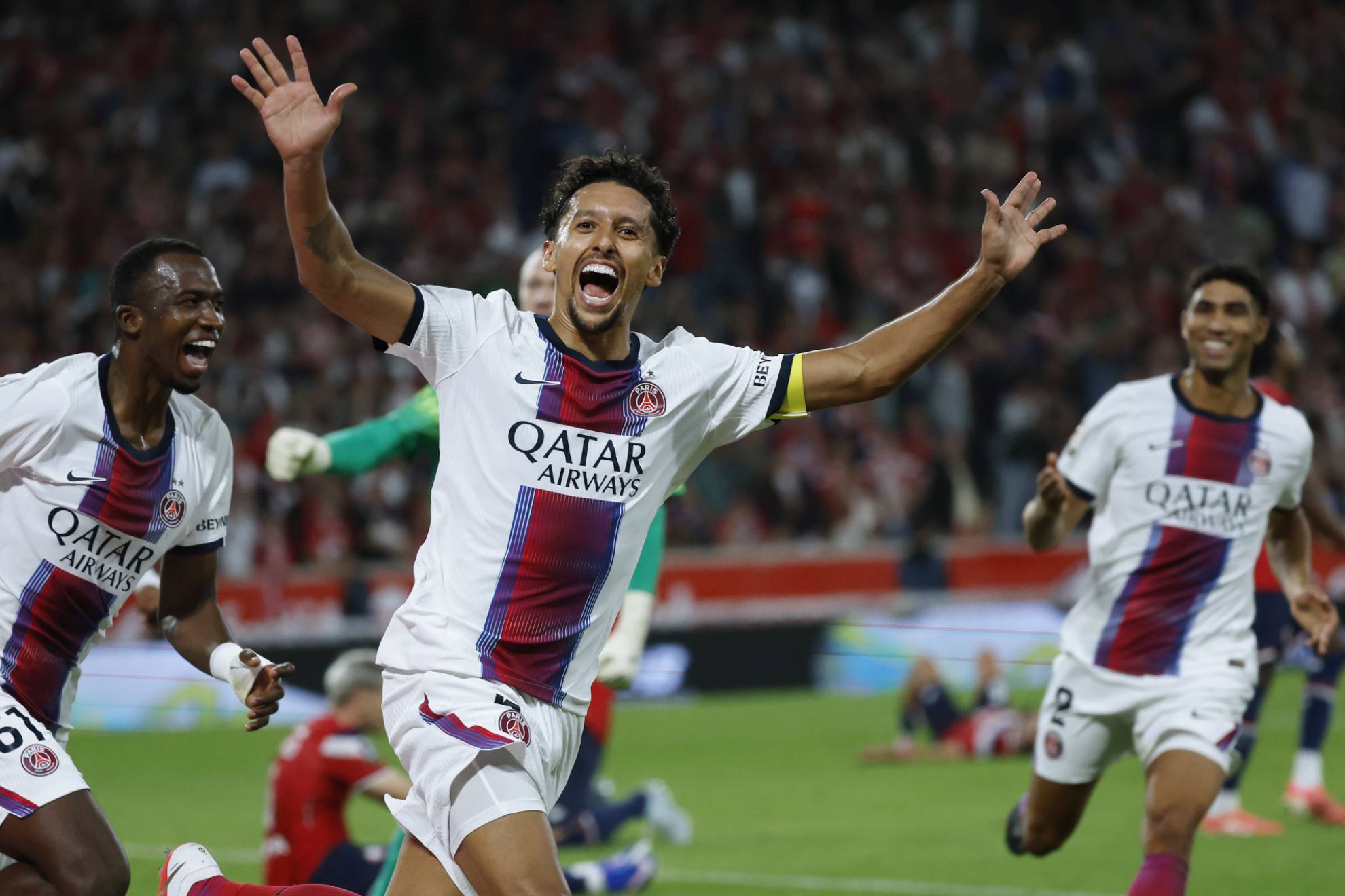 Marquinhos celebra el empate ante el Lille EFE