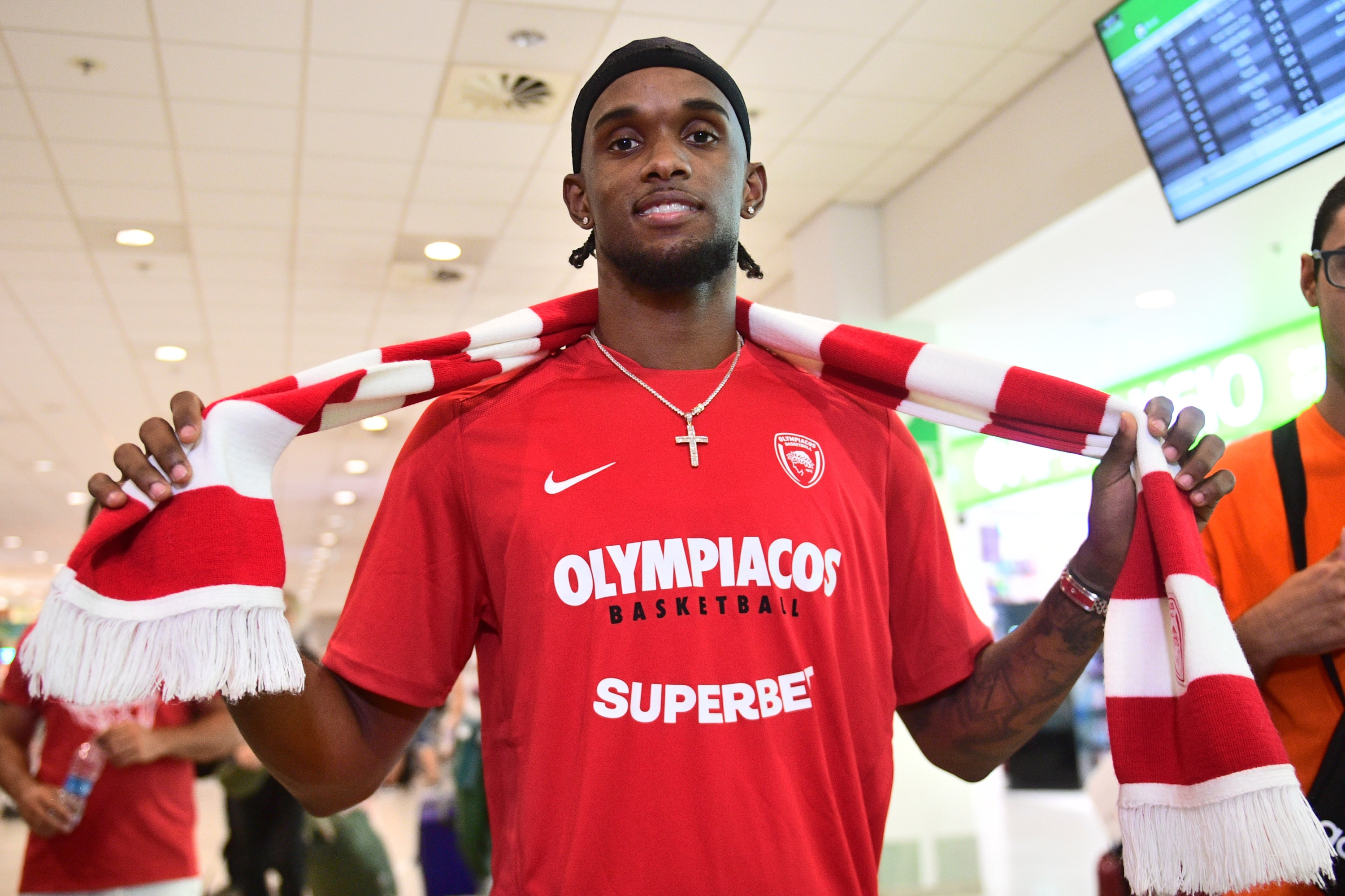 Jean Montero, fichaje estrella del Olympiacos, vigente campeón.