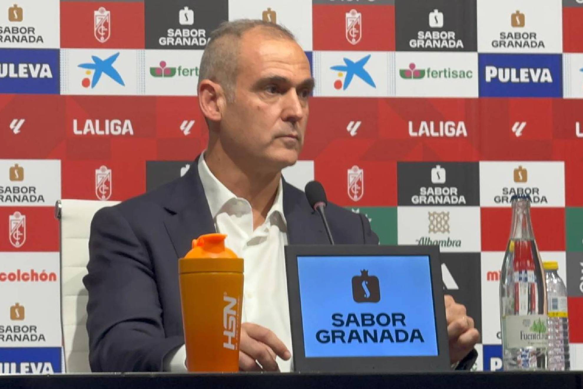 Ignacio Beristain compareció ante los medios para analizar la situación del Granada