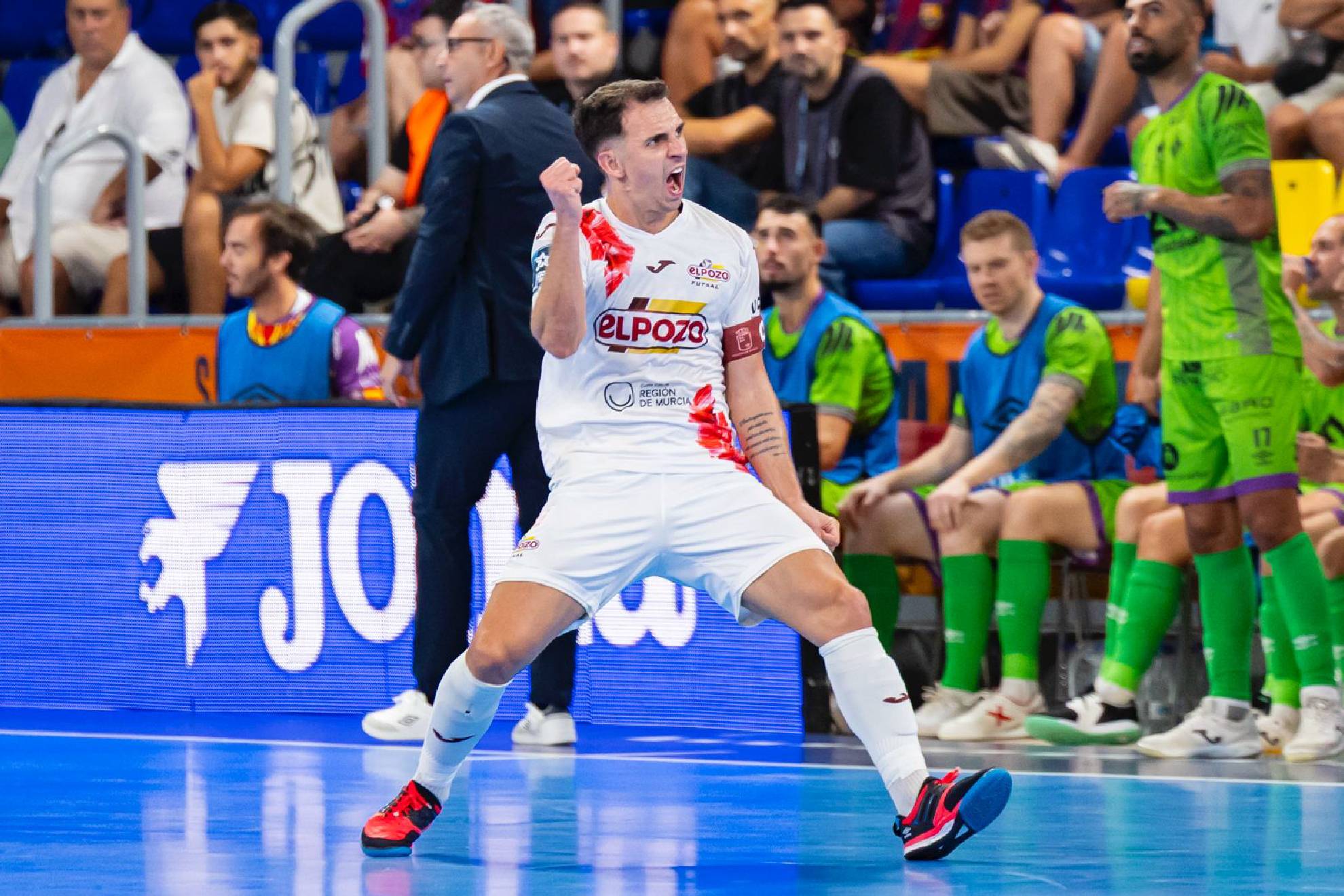Marcel celebra el primero de sus tres goles en la semifinal ante Illes Balears Palma Futsal RFEF