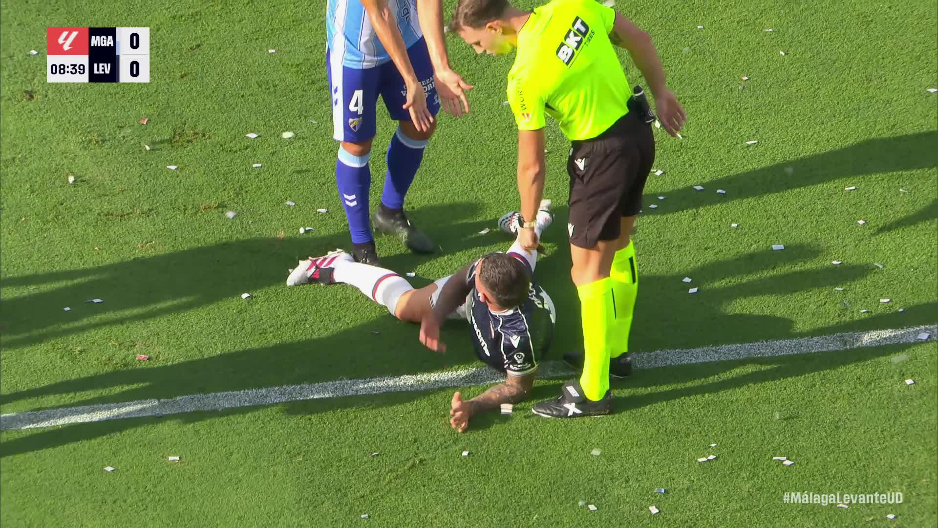 Chupe lanza el penalti que paró Ryan