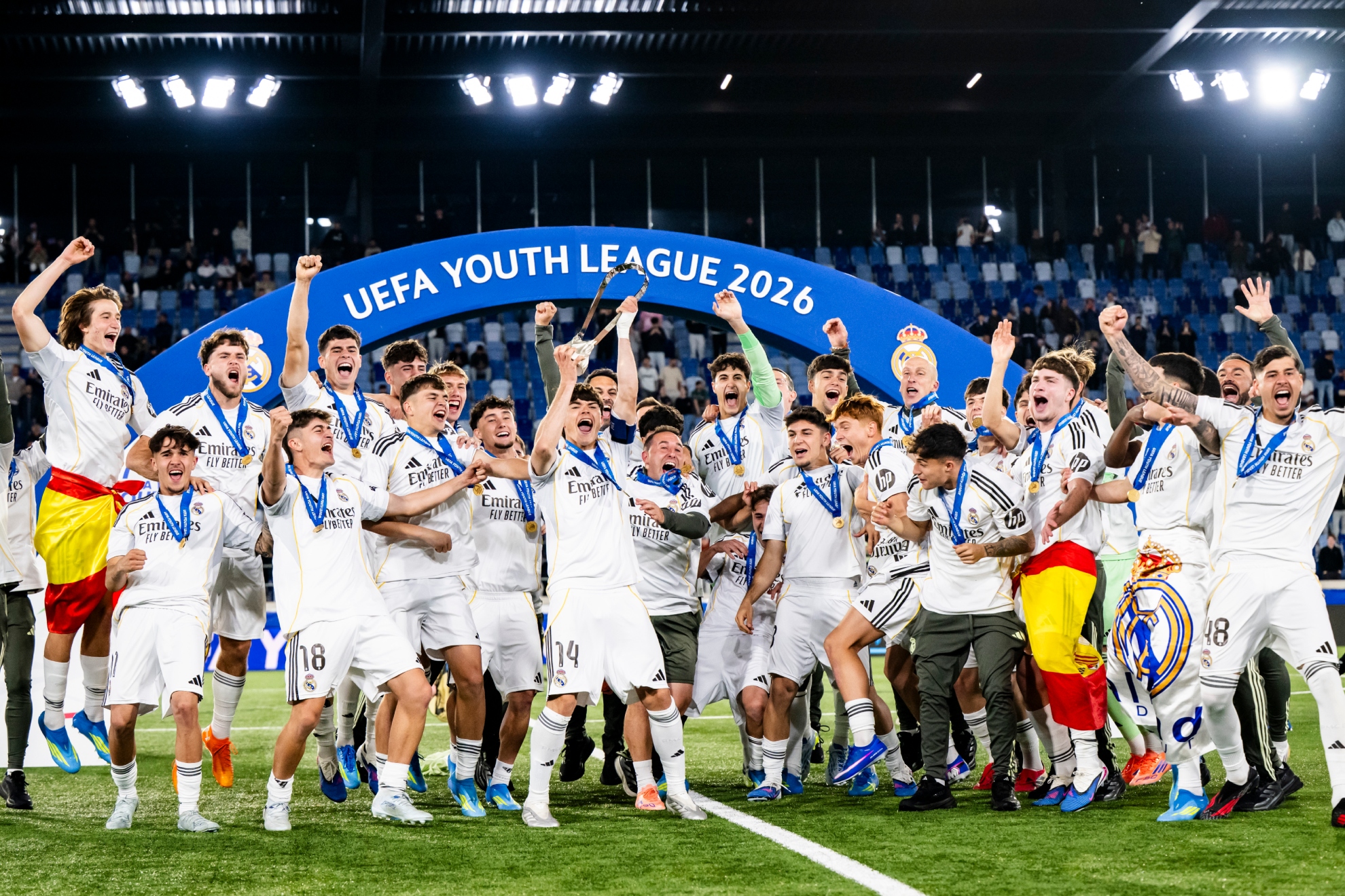 El Real Madrid juvenil celebra la Youth conquistada la pasada temporada. REALMADRID.COM