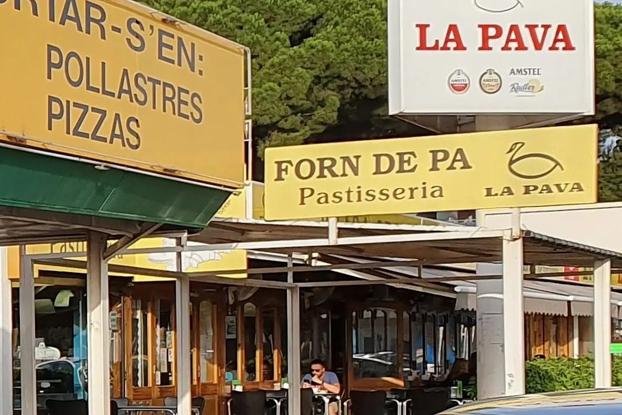 Pizzería La Pava.