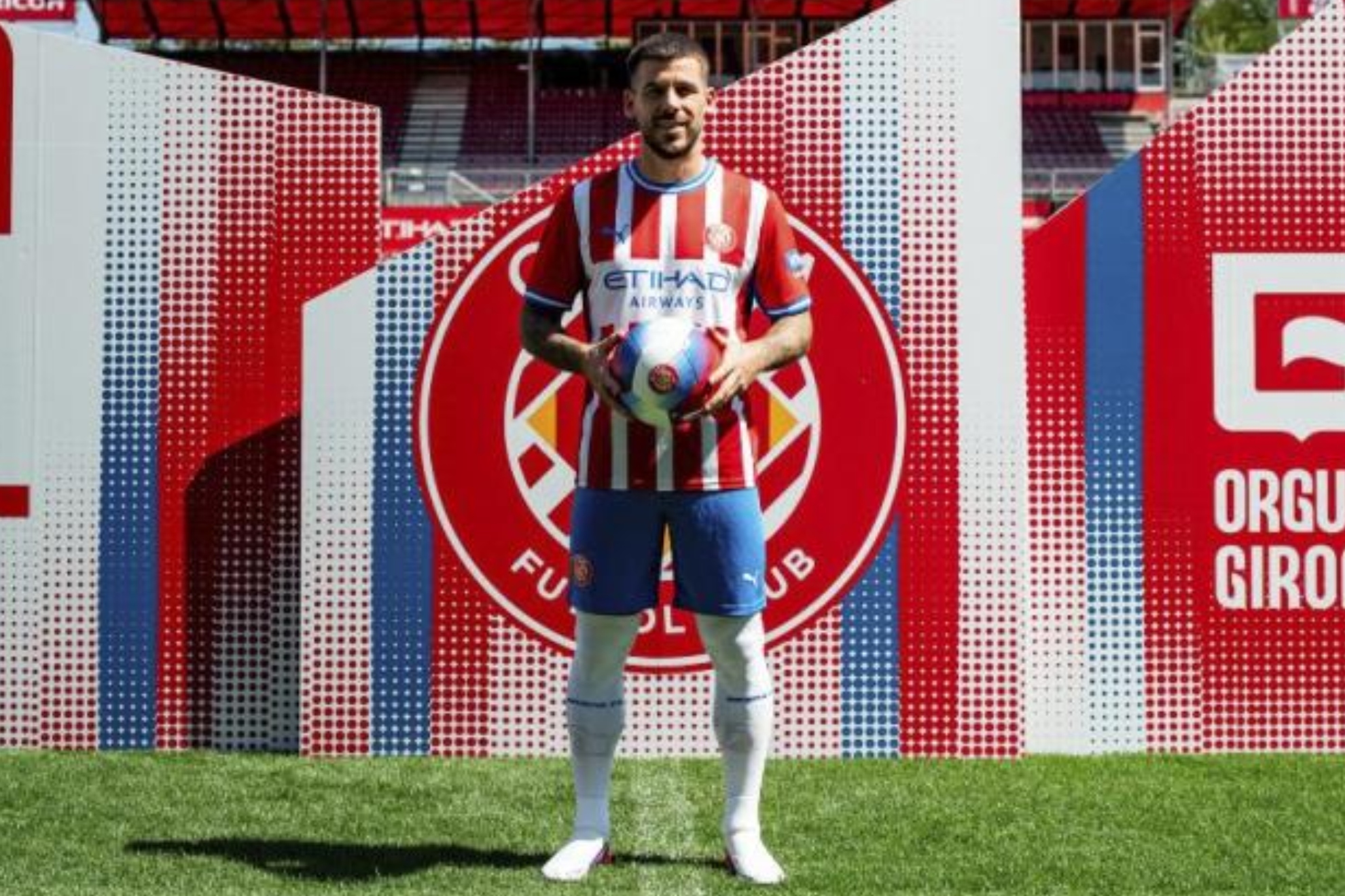 Carles Pérez, en su presentación en Montilivi. GIRONA