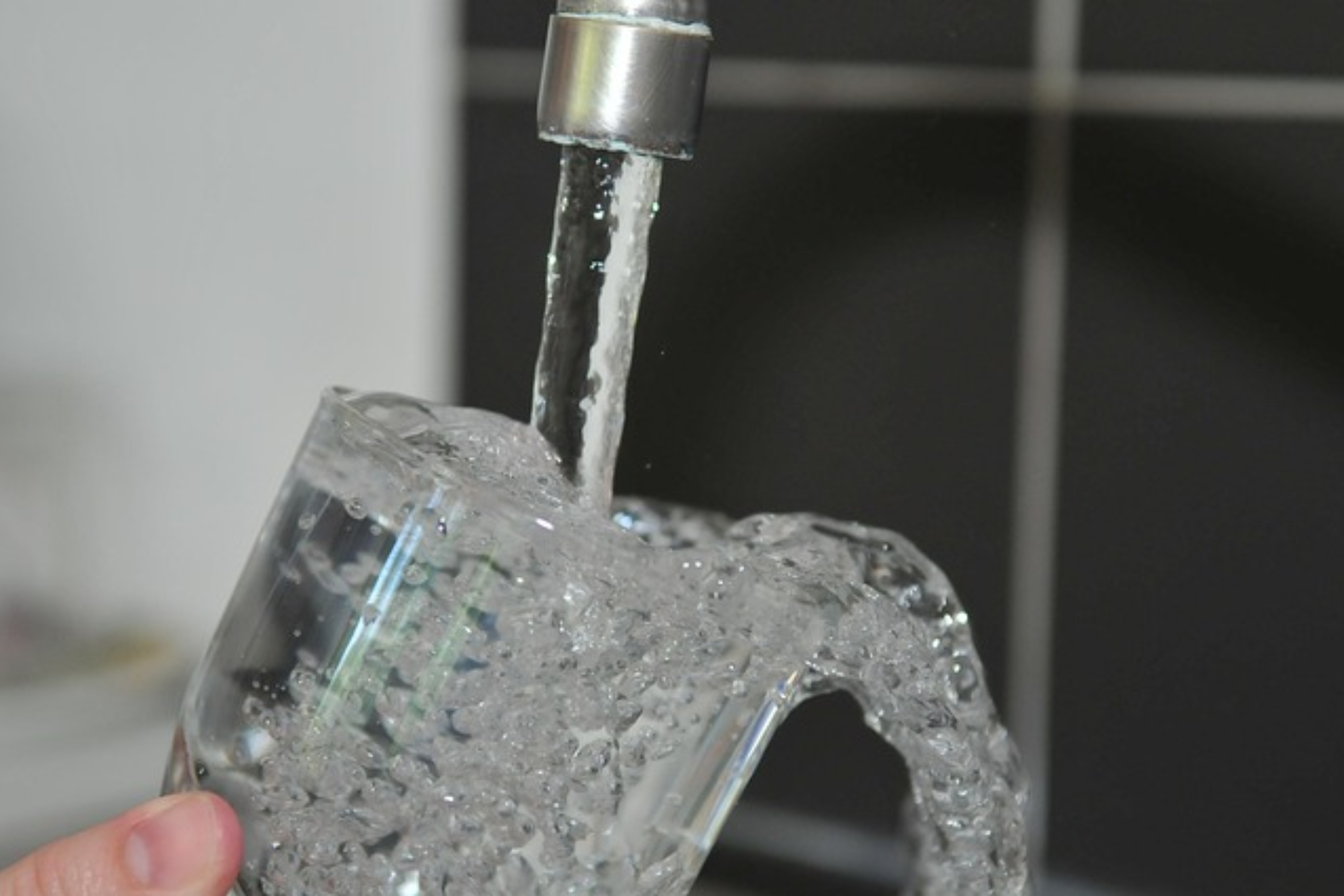 Agua del grifo Pixabay