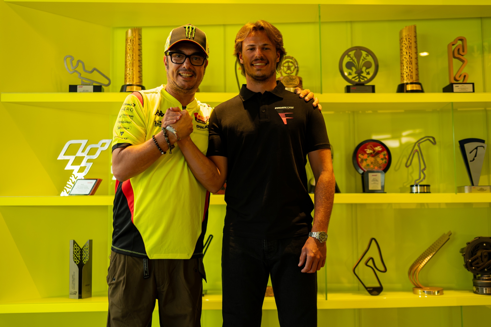 Uccio Salucci, con Bulega. VR46