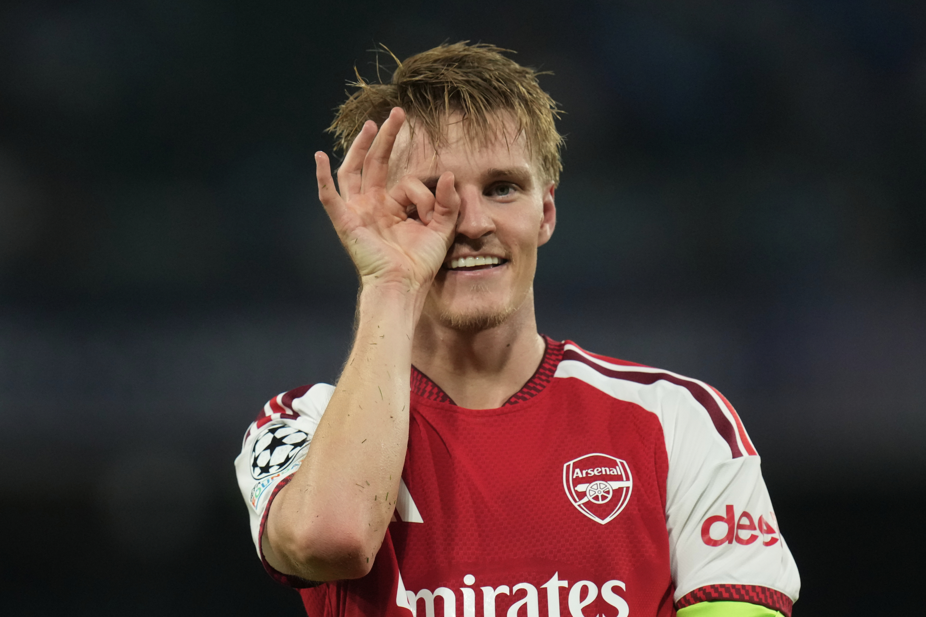 Arsenal's Martin Odegaard celebrates after scoring the opening goal during their Champions League soccer match between Napoli and Arsenal, in Naples, southern Italy, Wednesday, Sept. 9, 2026. (AP Photo/Gregorio Borgia) AP Photo/Gregorio Borgia