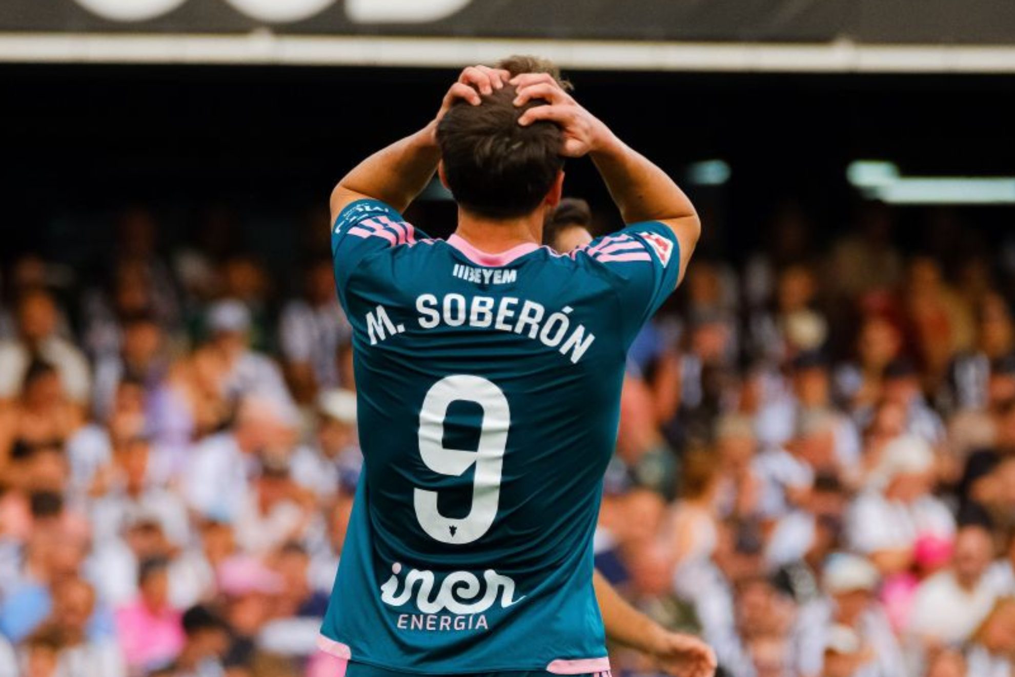 Soberón, lamentándose en el Castellón-Albacete. LALIGA