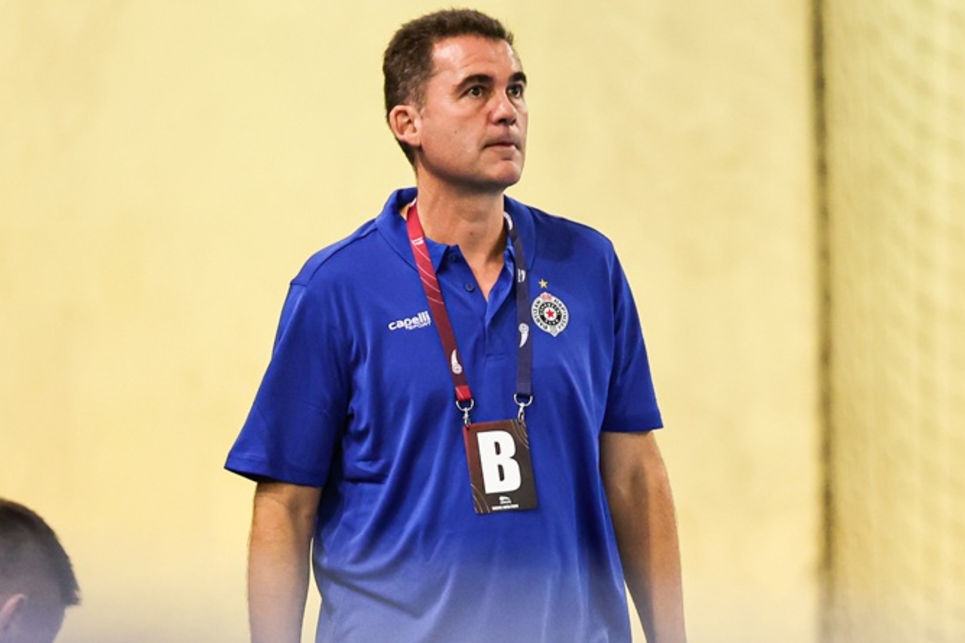El técnico español Raúl González, al frente del Partizan.