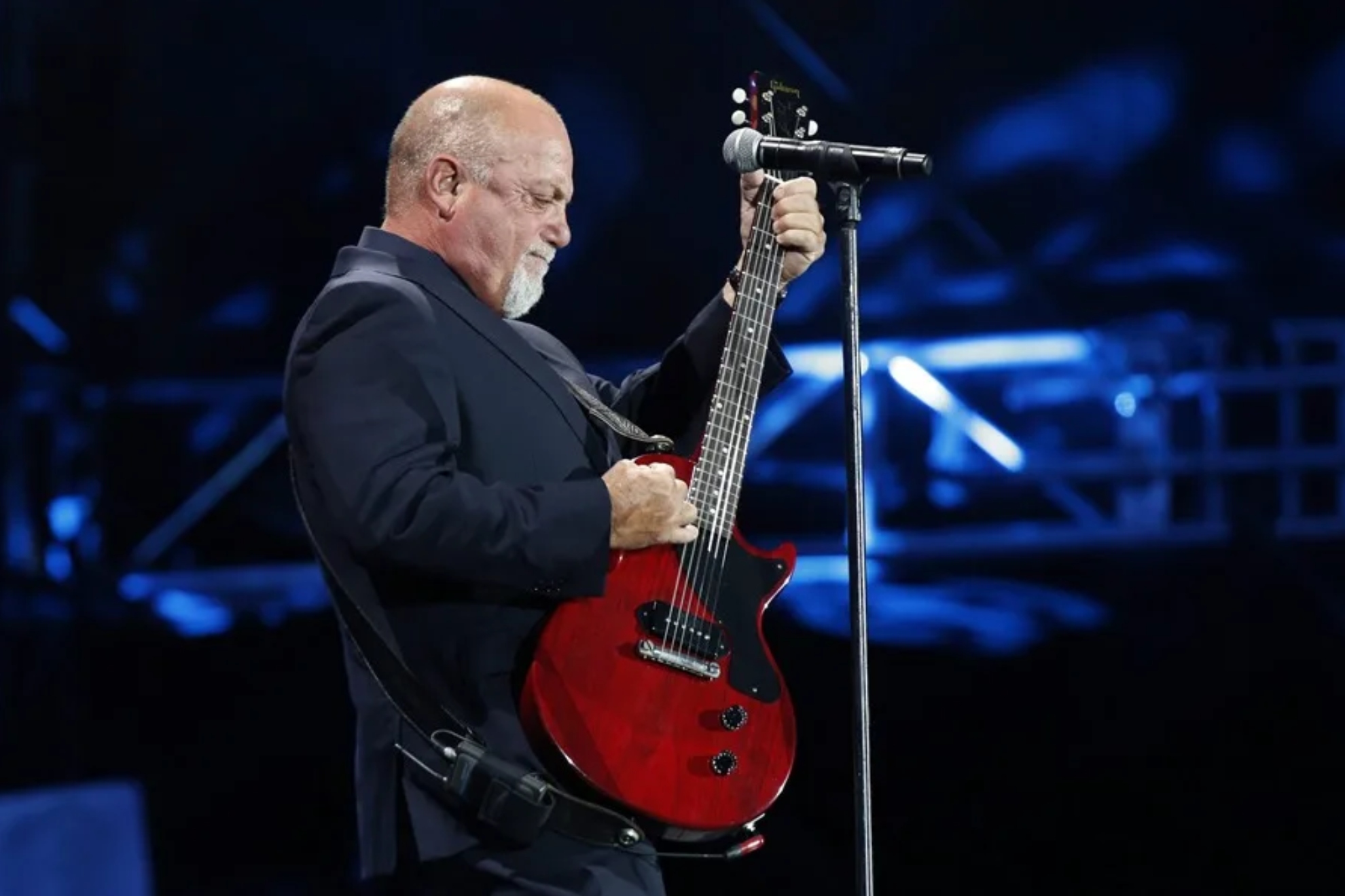 Billy Joel se somete a una cirugía cerebral por hidrocefalia tras sufrir el impacto de sus conciertos EFE