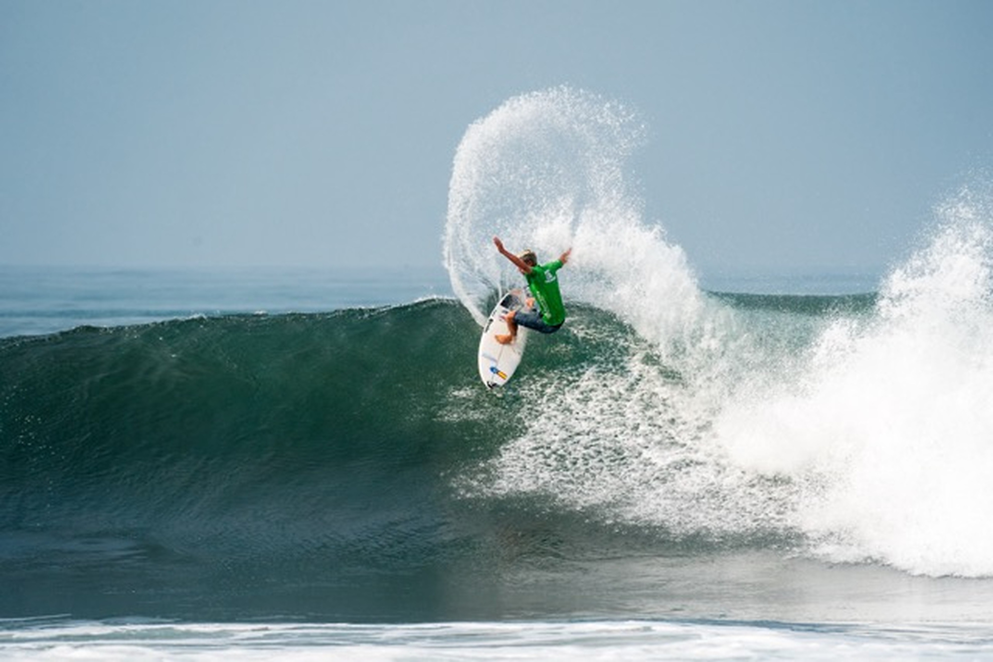 Dylan Donegan defiende en El Salvador el título mundial Sub18 conquistado en 2025. Pablo Jiménez / ISA