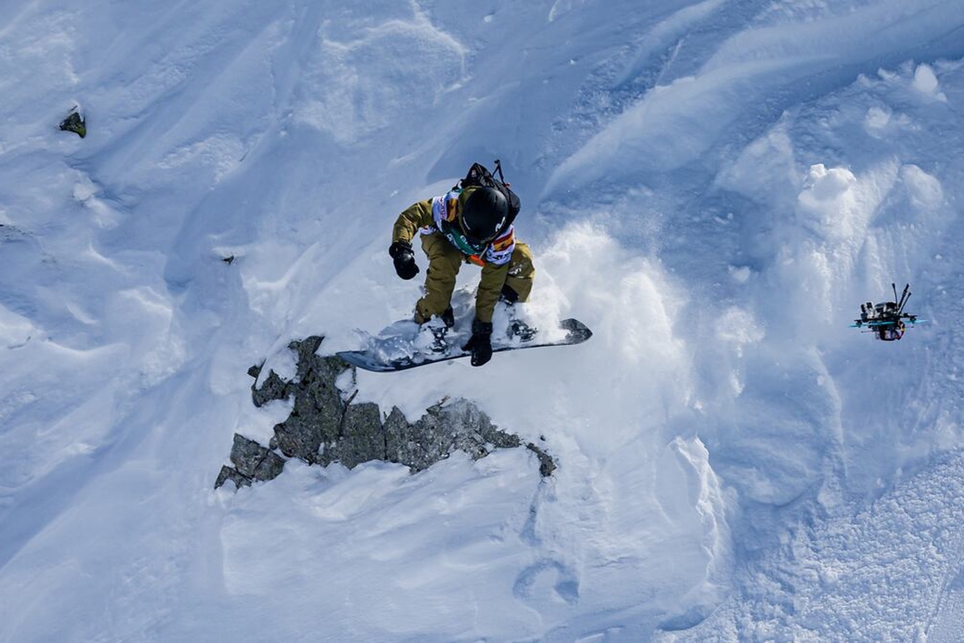 Núria Castán, entre el top del Mundial FIS de Freeride Snowboard. Dom Daher
