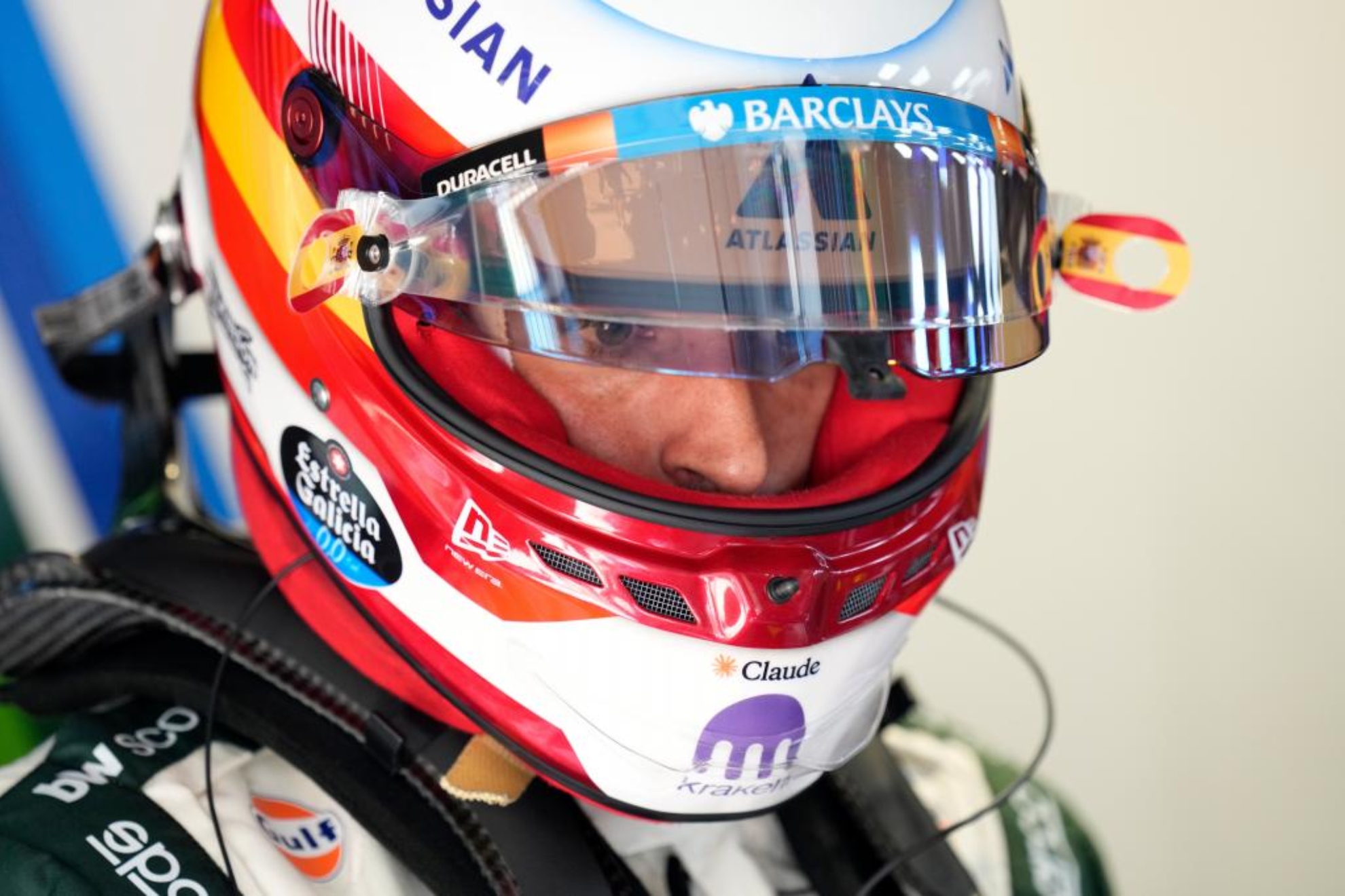Sainz, antes de subirse al coche.
