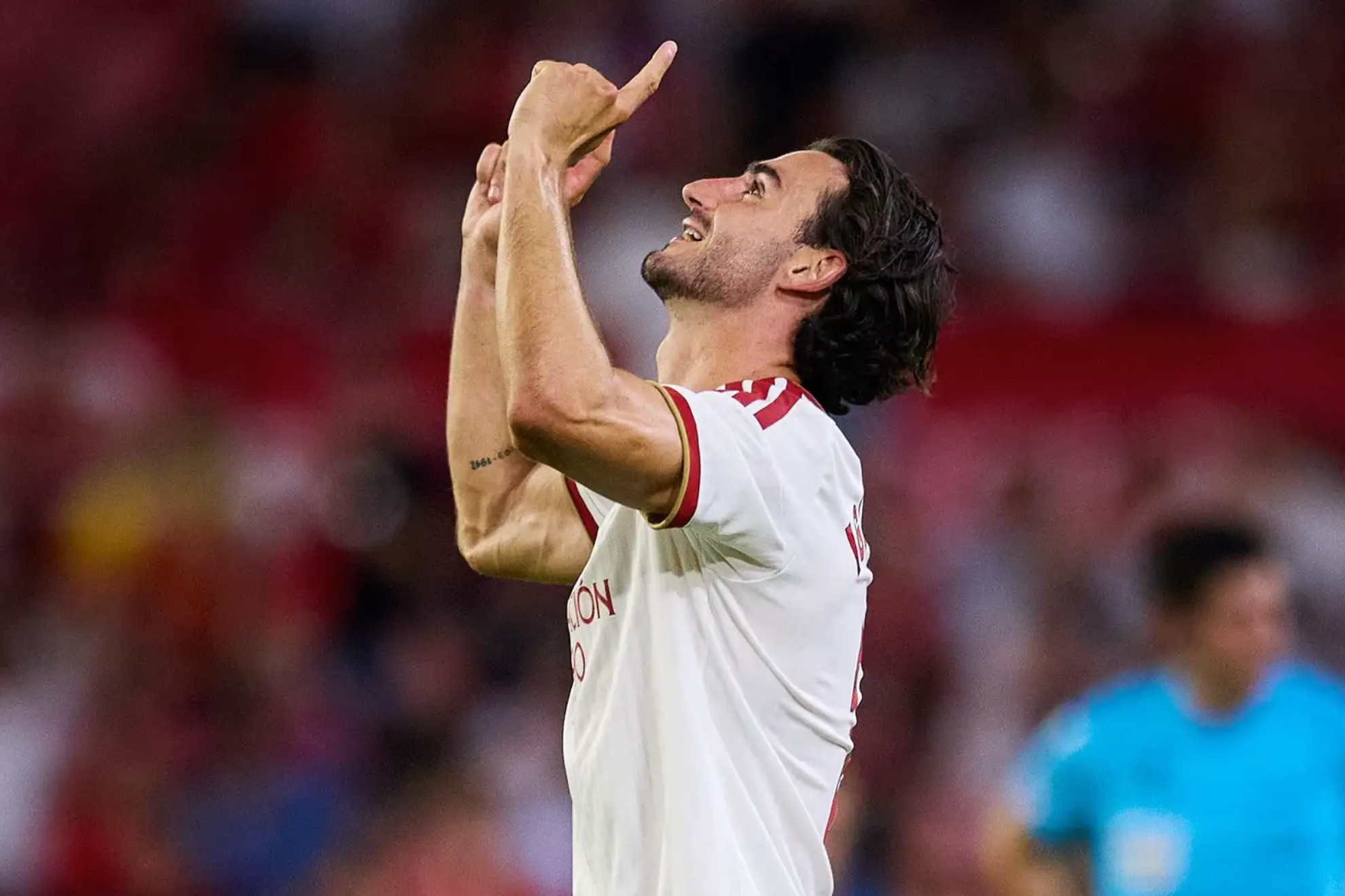 Juan Iglesias celebra su gol frente al Valencia. SEVILLA FC