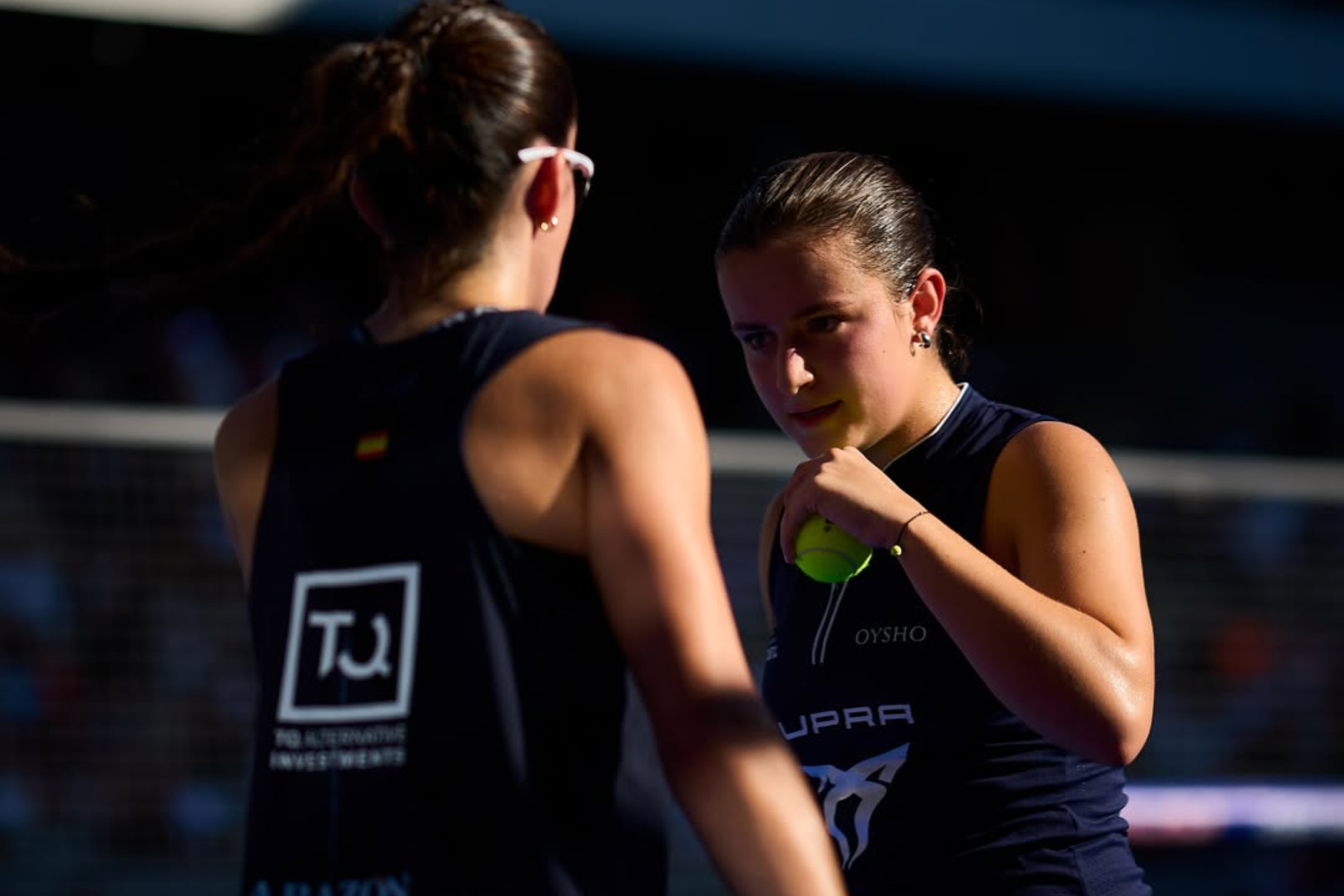 Claudia Fernández y Martina Calvo en París. Premier Padel