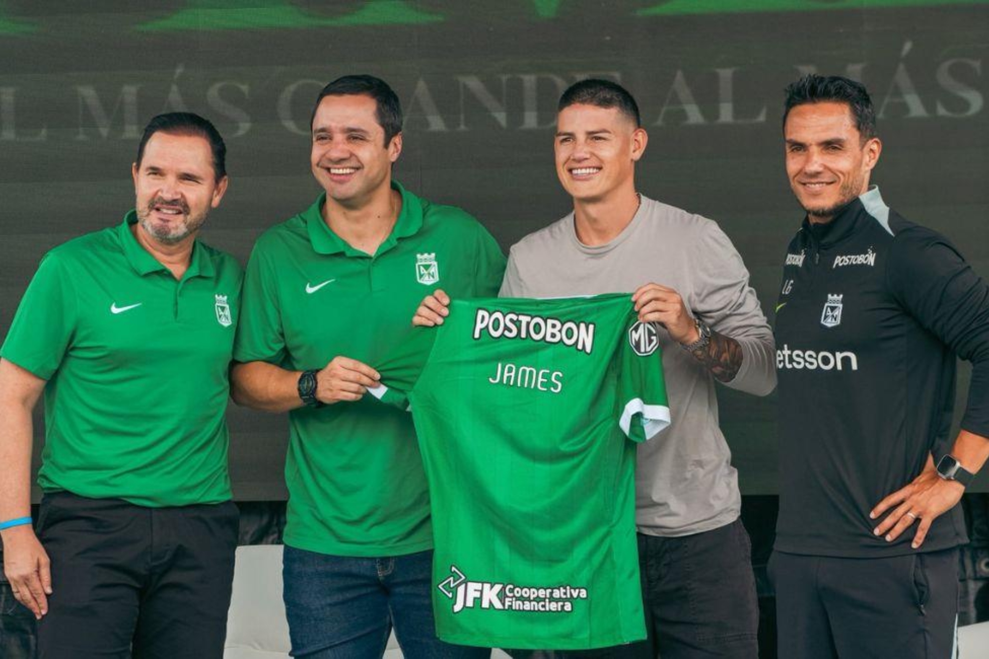 James Rodríguez en Atlético Nacional: duración del contrato, millonario salario y cifra oficial. @nacionaloficial