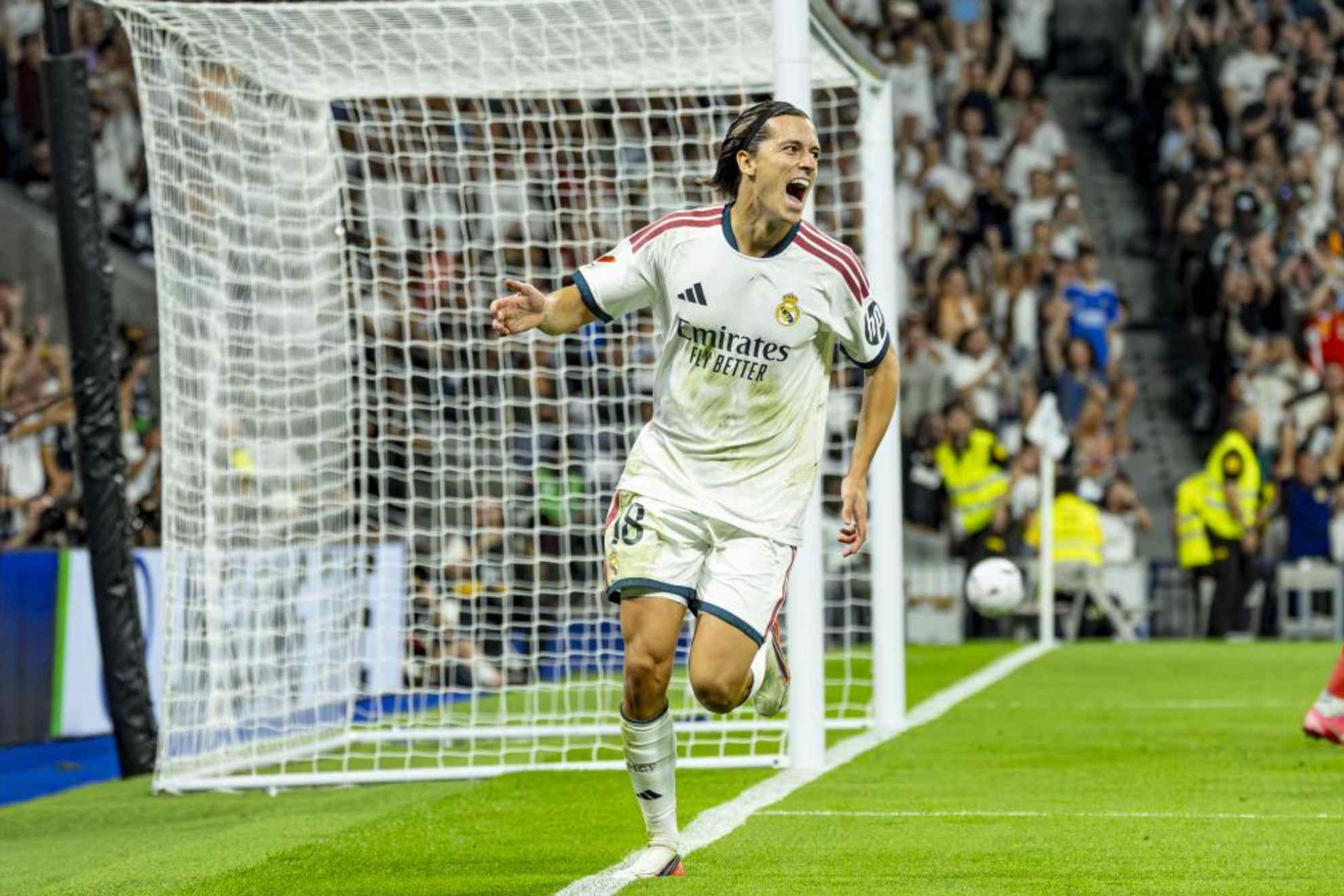 Carreras, celebrando su gol al Rayo