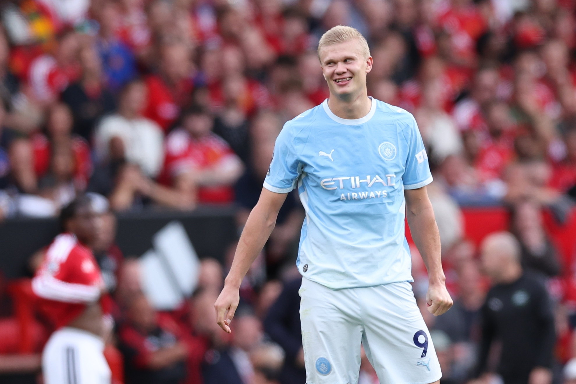 Erling Haaland decide el derbi de Mánchester. EFE.