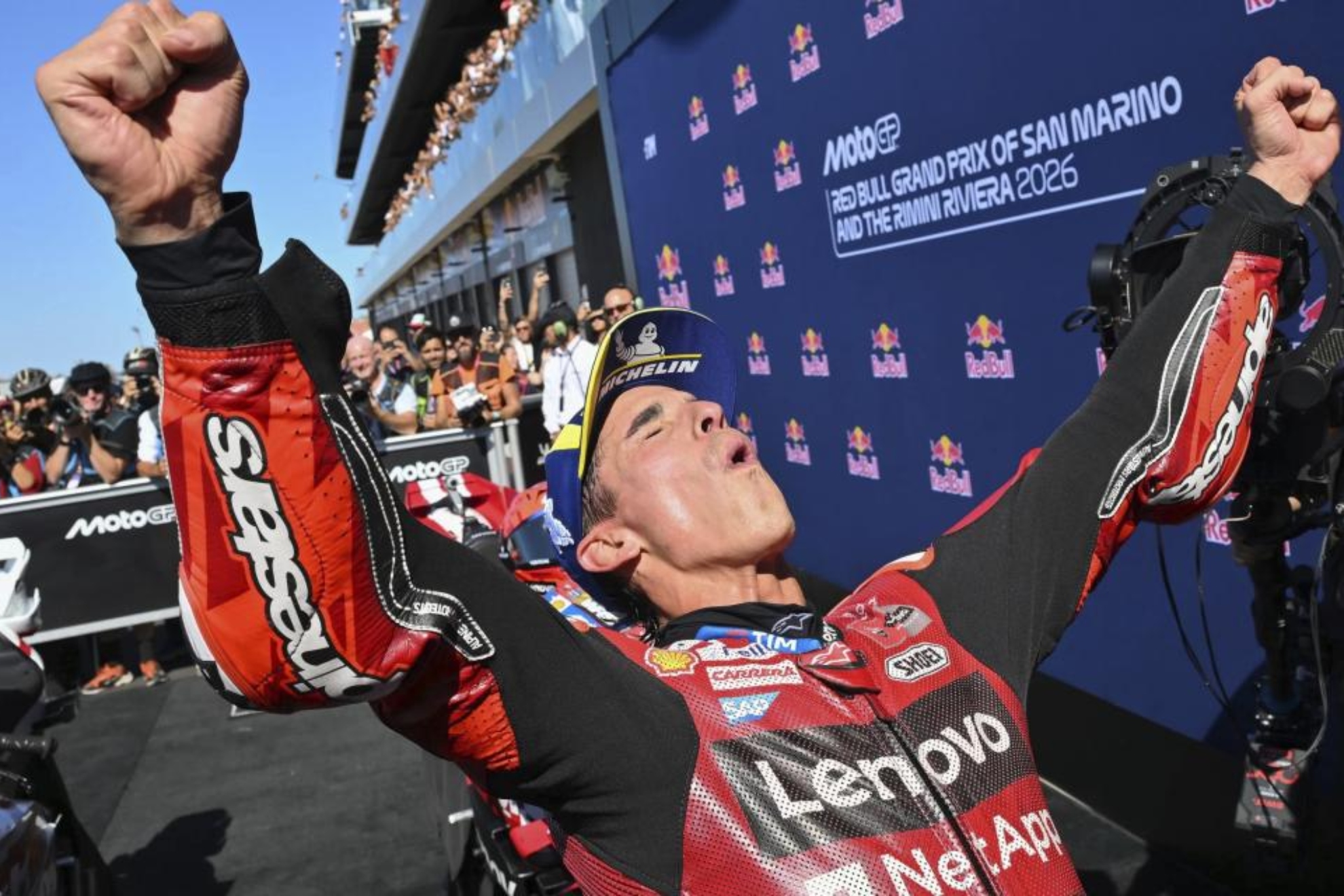Marc Márquez, tras ganar en Misano.