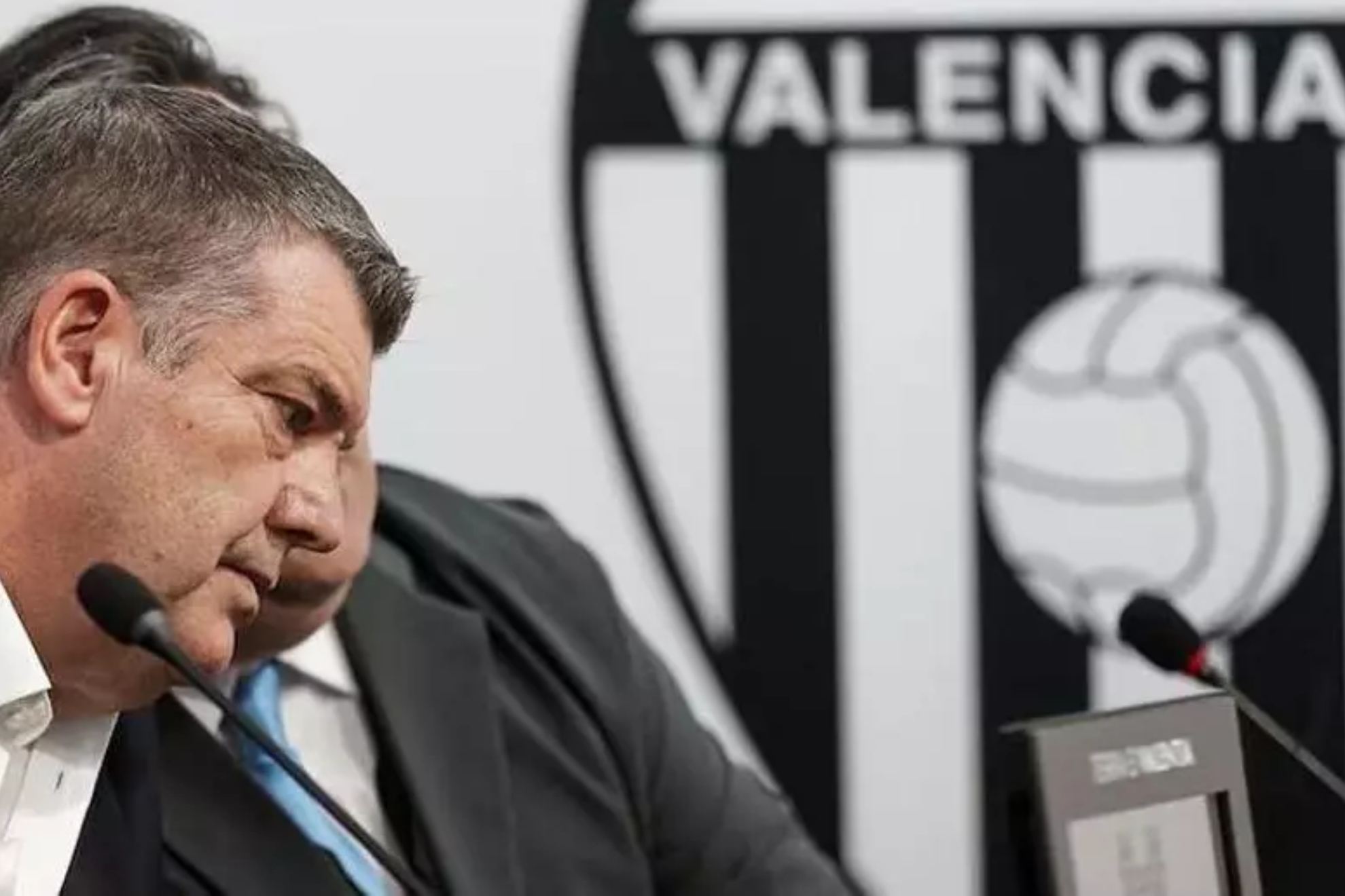 Ron Gourlay ya no es el CEO del fútbol del Valencias tras ser destituido.