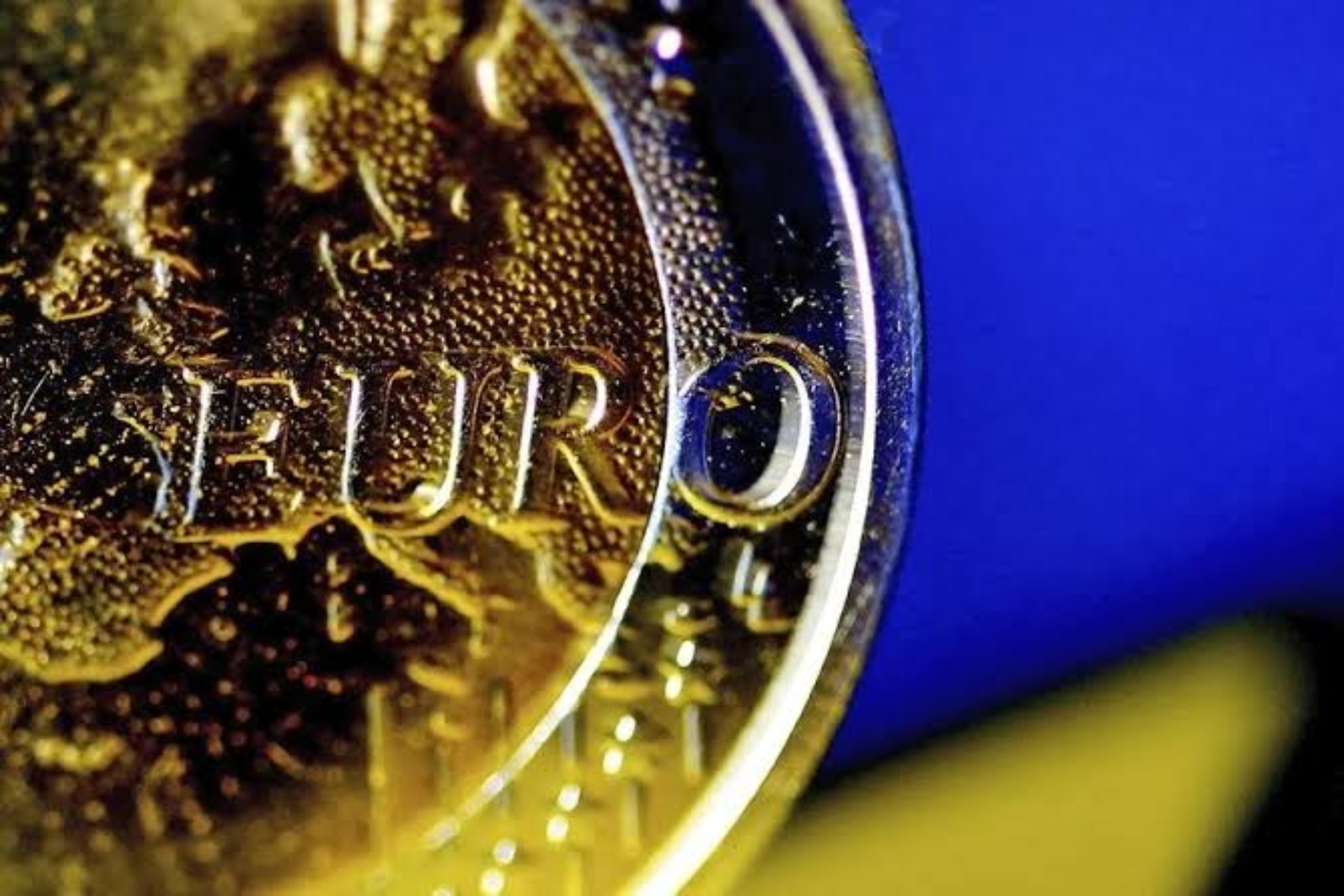 Aumento considerable de ricos por encima de los 30 millones en España. EFE