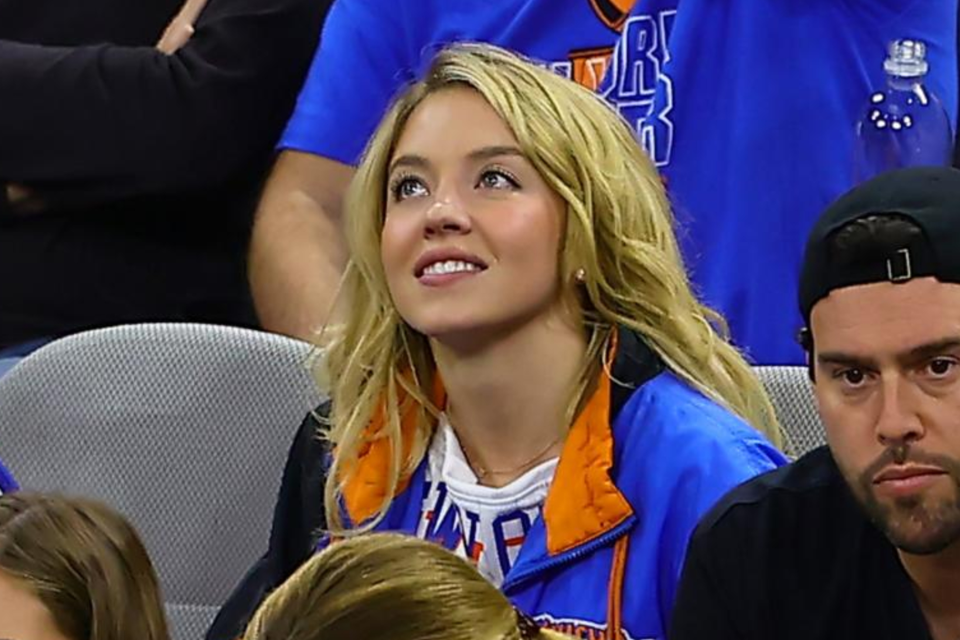 Sydney Sweeney, en un partido de la NBA.