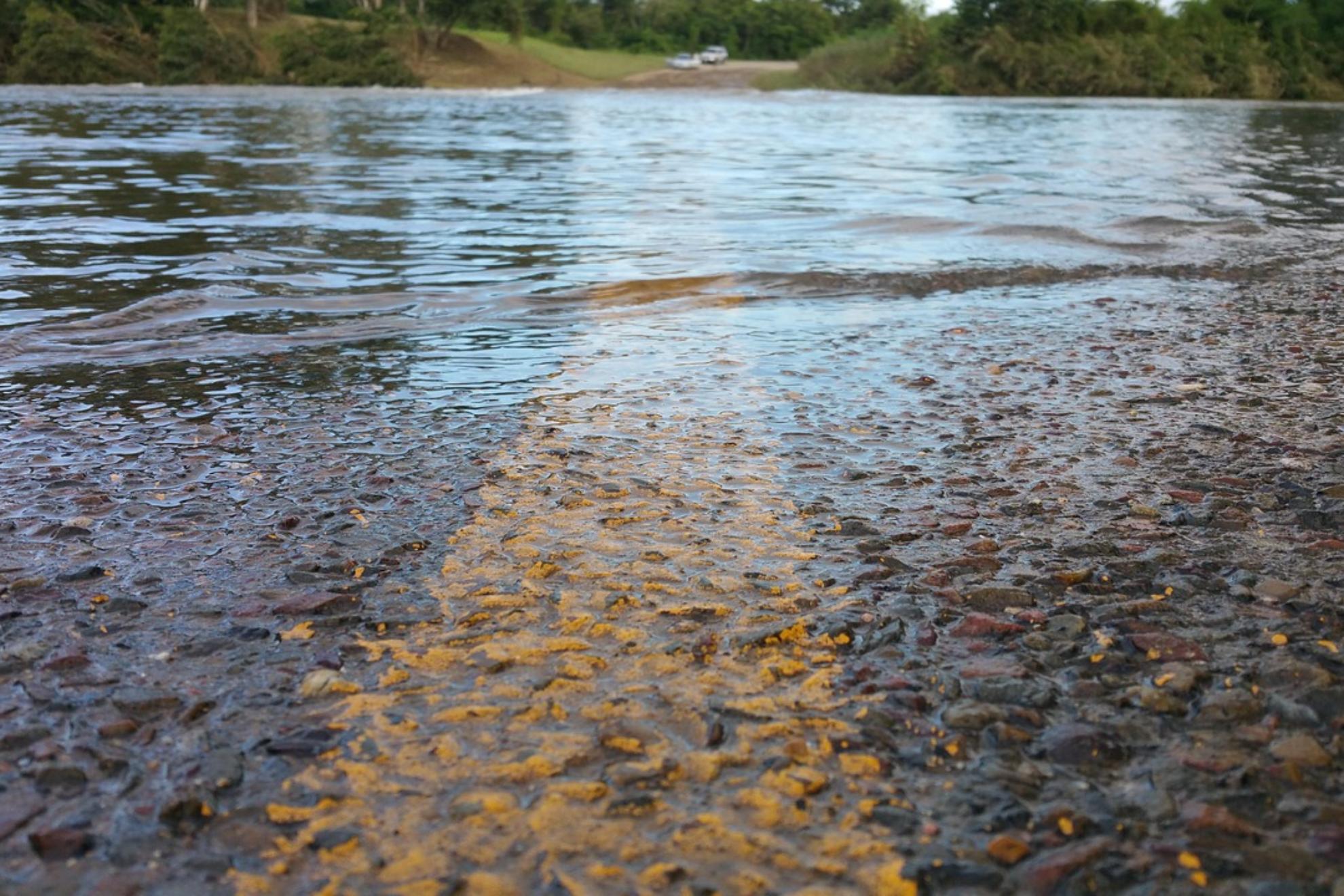 En la imagen, una carretera anegada por el agua. PIXABAY