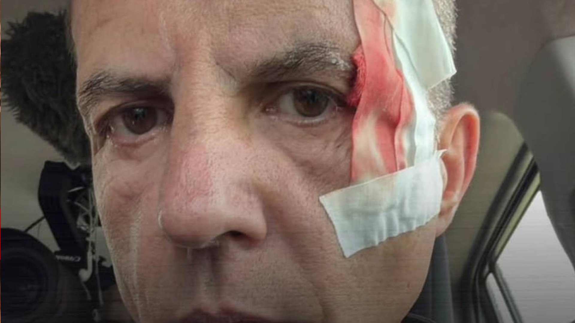 Jesús Calleja explicó el accidente que sufrió Carlos Soria, legendario exdelegado del Sevilla y colaborador del programa 'El Chiringuito', durante la grabación el programa 'Planeta Calleja'.