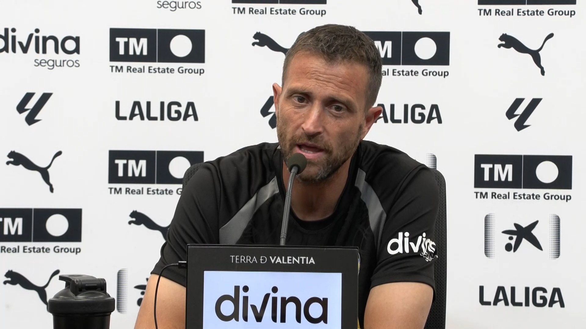 Oscar Sánchez, nuevo entrenador provisional del Valencia.