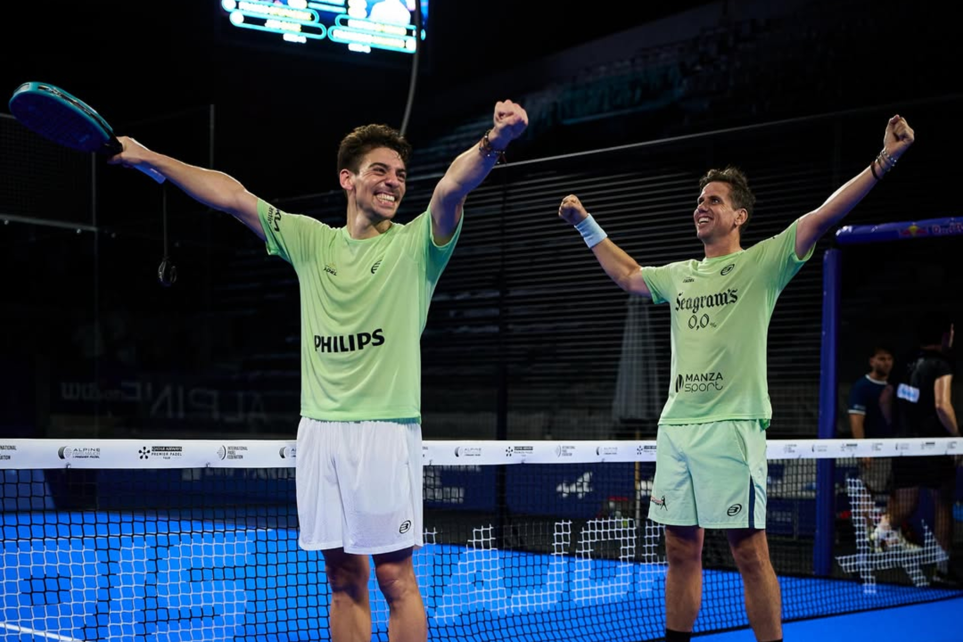 Paquito y Di Nenno celebrando en París. Premier Padel