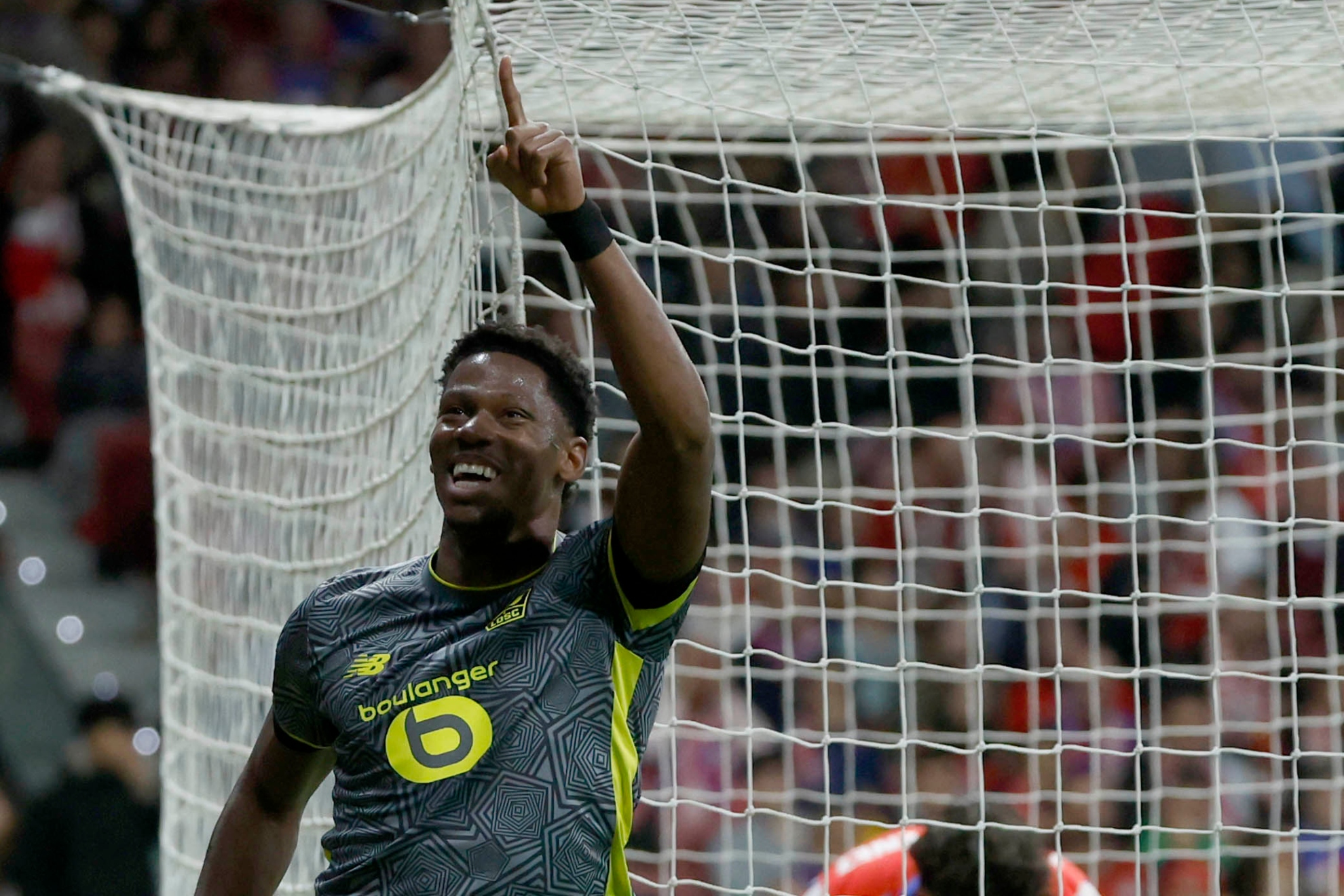 Jonathan David celebrando un gol con el Lille en el Metropolitano. EFE