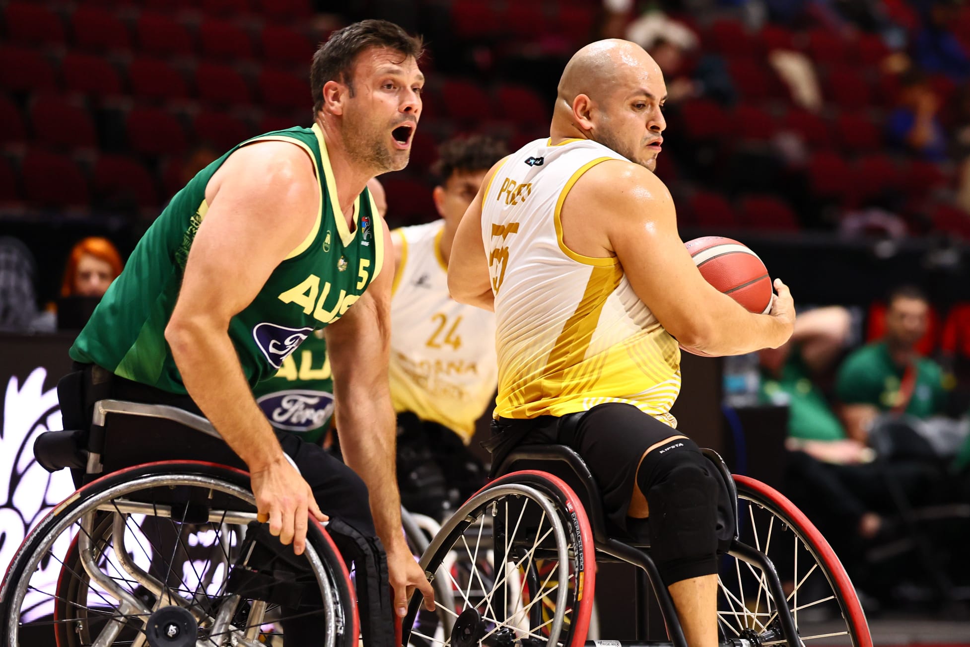 Bill Latham y Lalo Prieto, en los cuartos del Mundial de baloncesto Paralímpico.