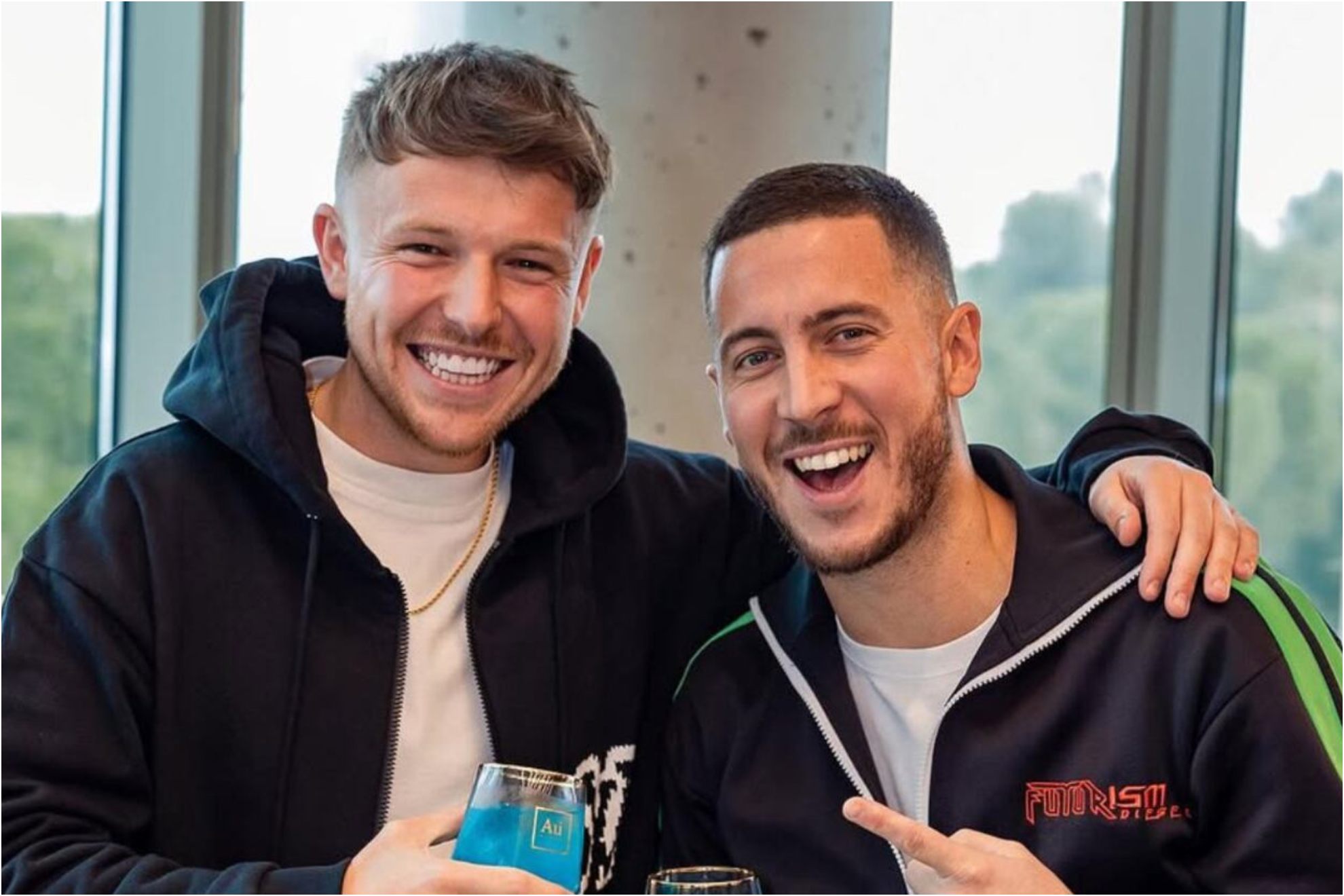 Charlie Morgan y Eden Hazard