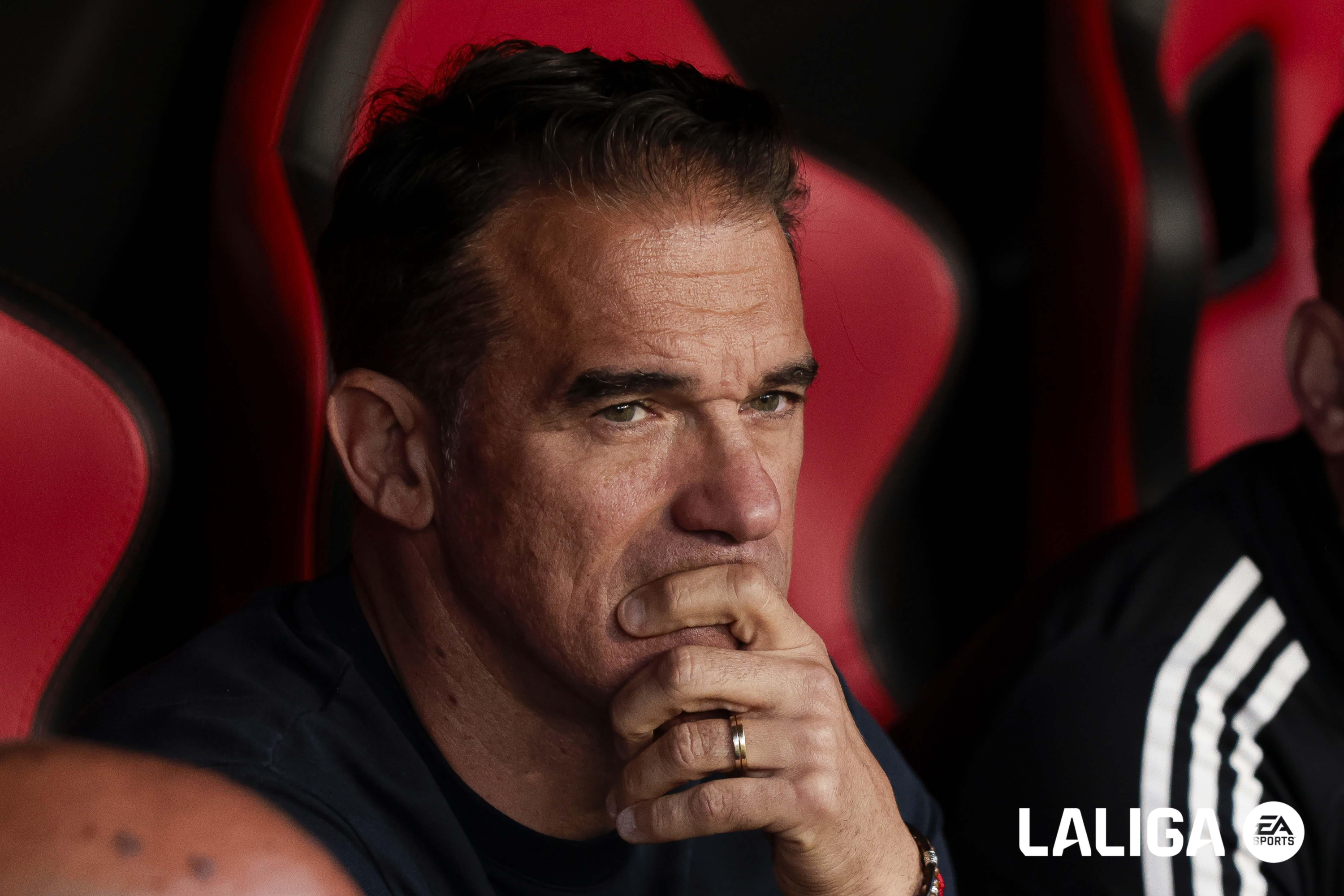 Luis García Plaza, en el banquillo hispalense LALIGA