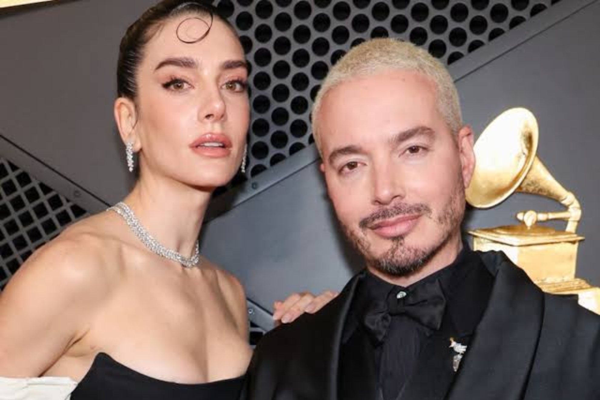 J Balvin y Valentina Ferrer terminaron su relación: así fue el anuncio de su separación .
