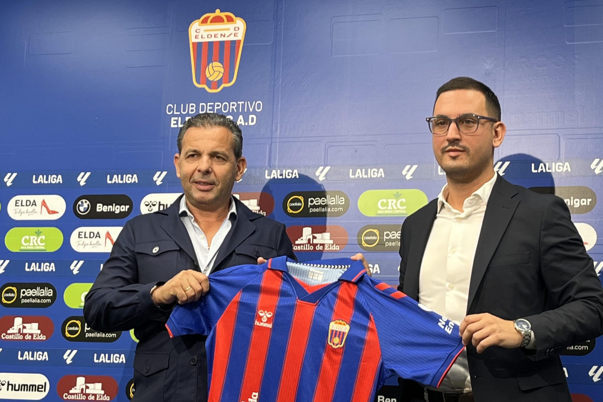 Javier Calleja, presentado como entrenador del Eldense.