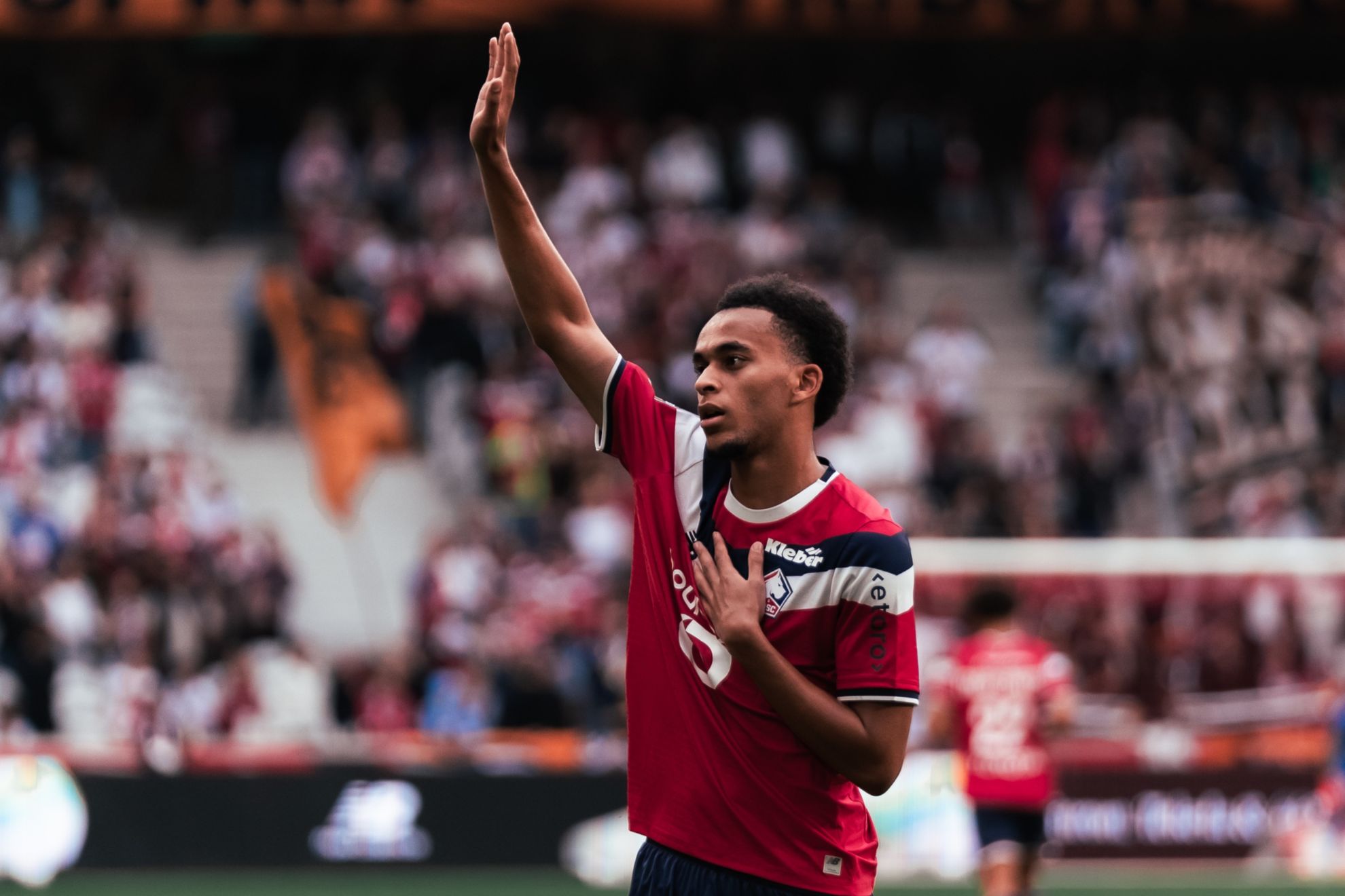 Ethan Mbappé, pidiendo perdón a los aficionados del Lille @losclive