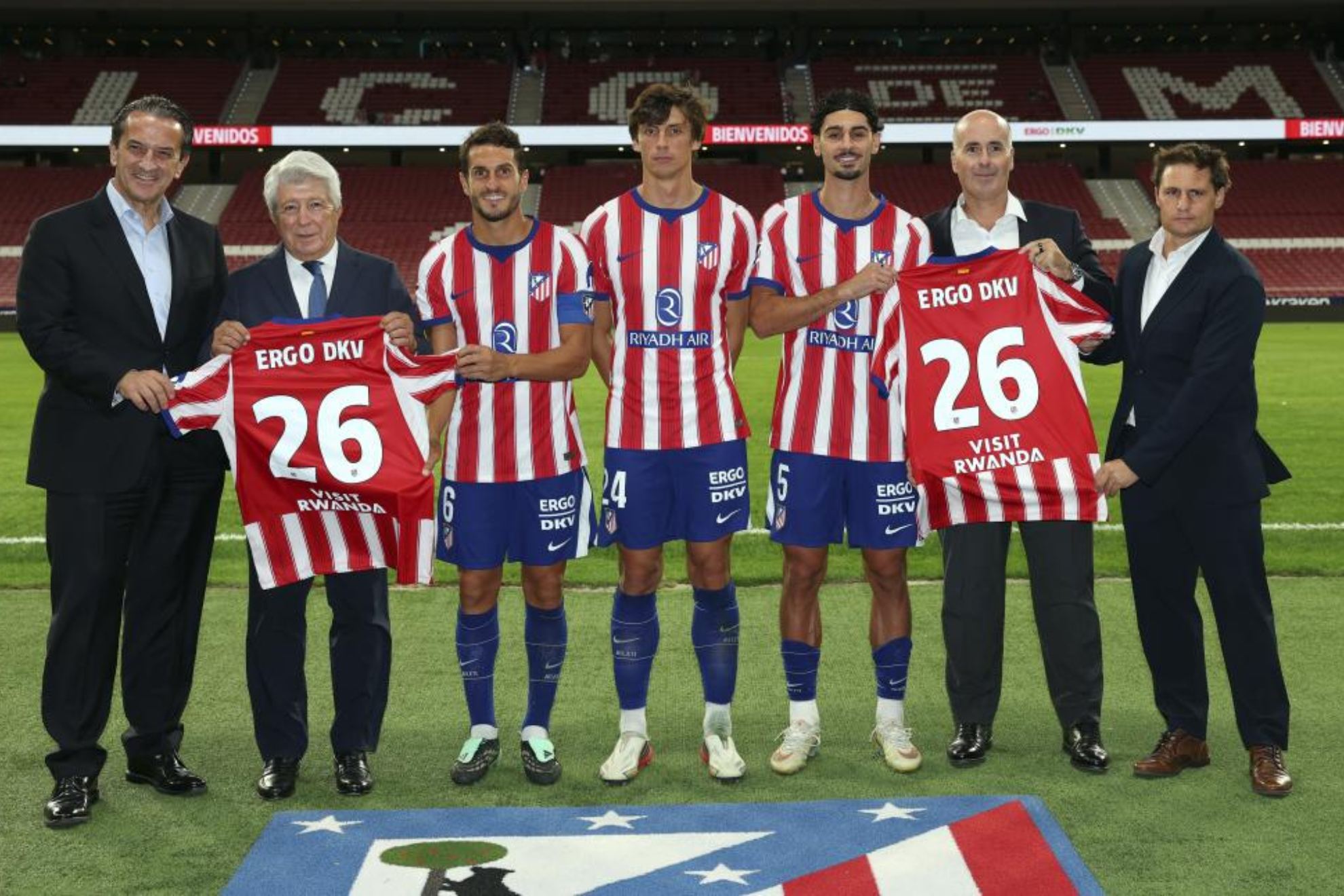 Foto del acuerdo.