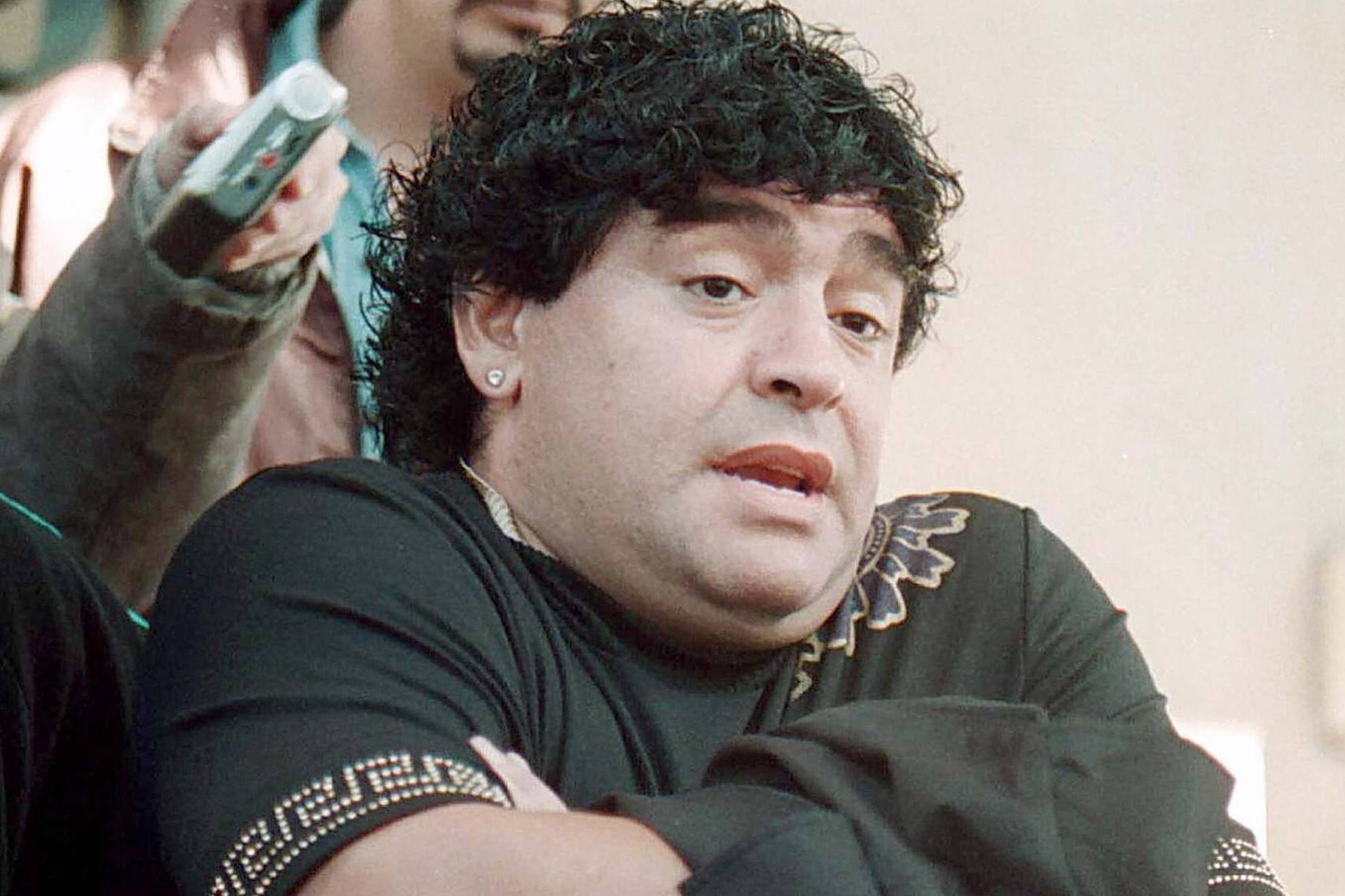 Maradona tuvo responsabilidad en su propia muerte por negarse a ser atendido, según perito EPA