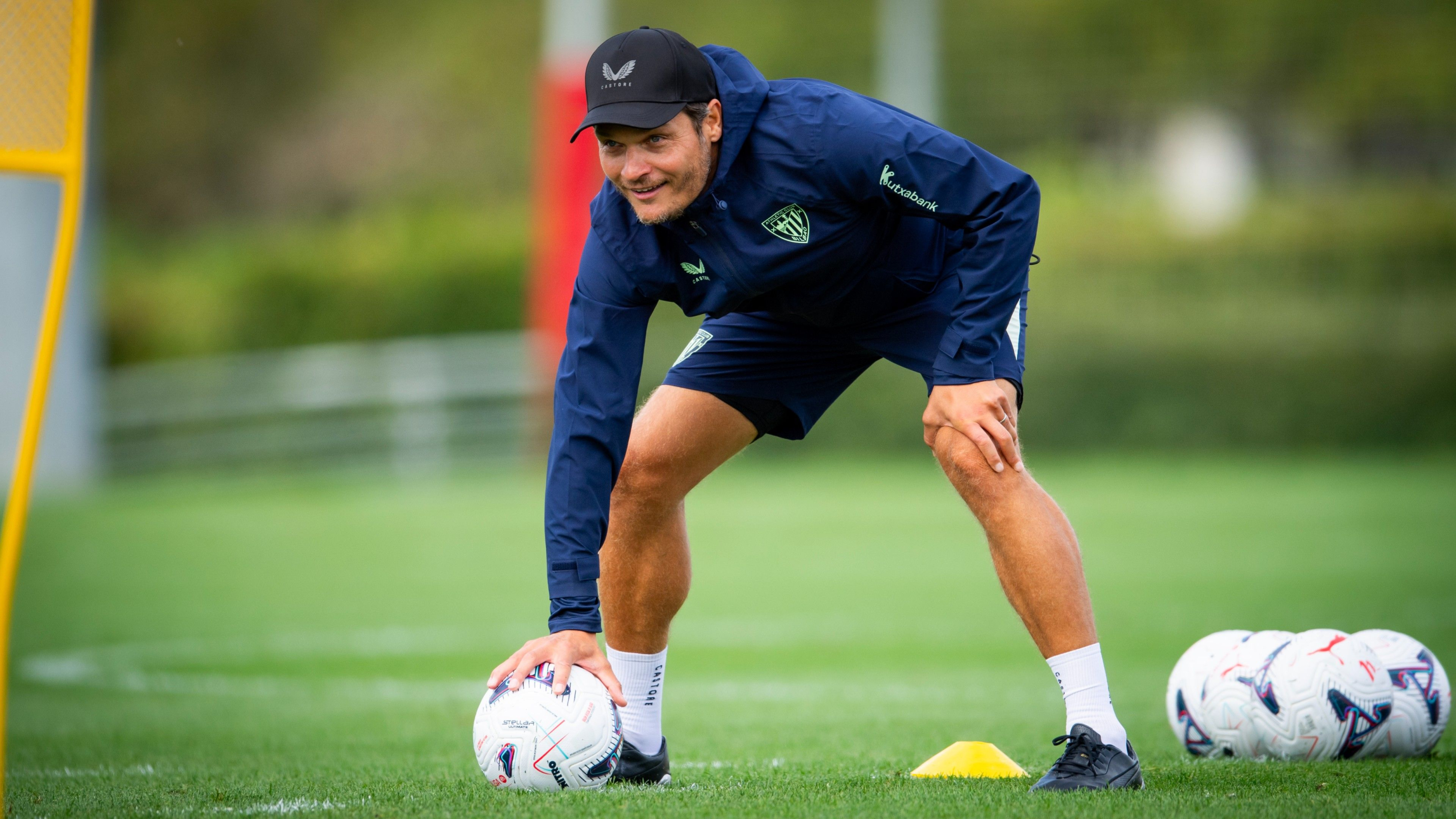 Terzic se maneja con intensidad y de manera activa en los entrenamientos.