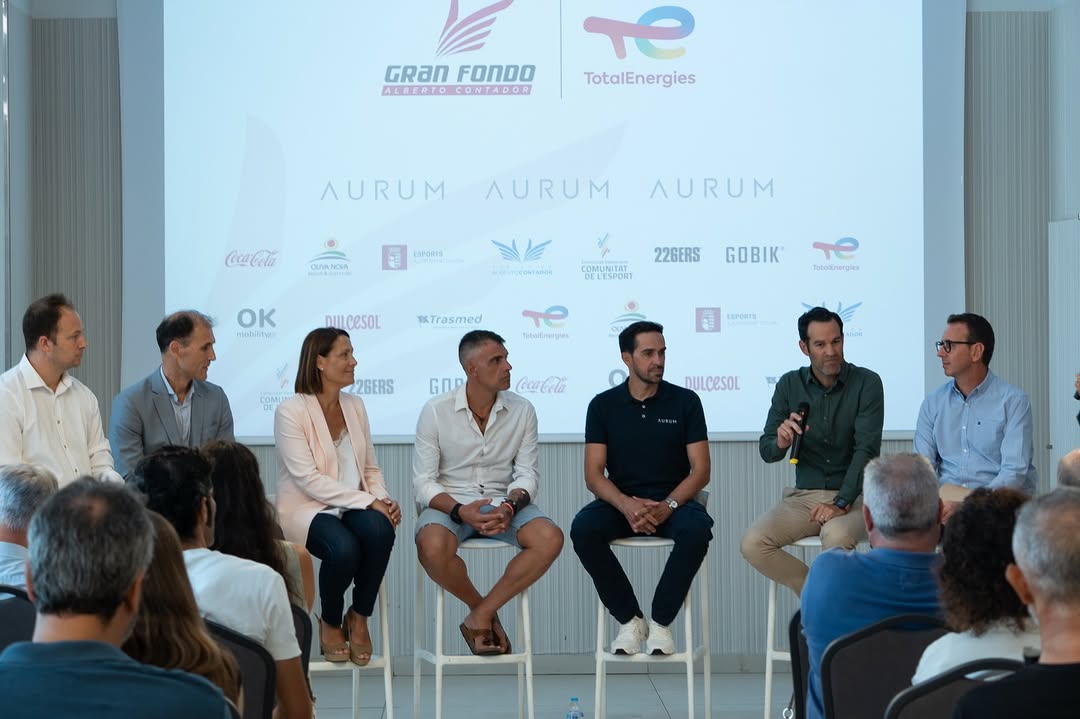 Contador y Pereiro encabezan este sábado el pelotón de 2.000 ciclistas de la Gran Fondo Alberto Contador