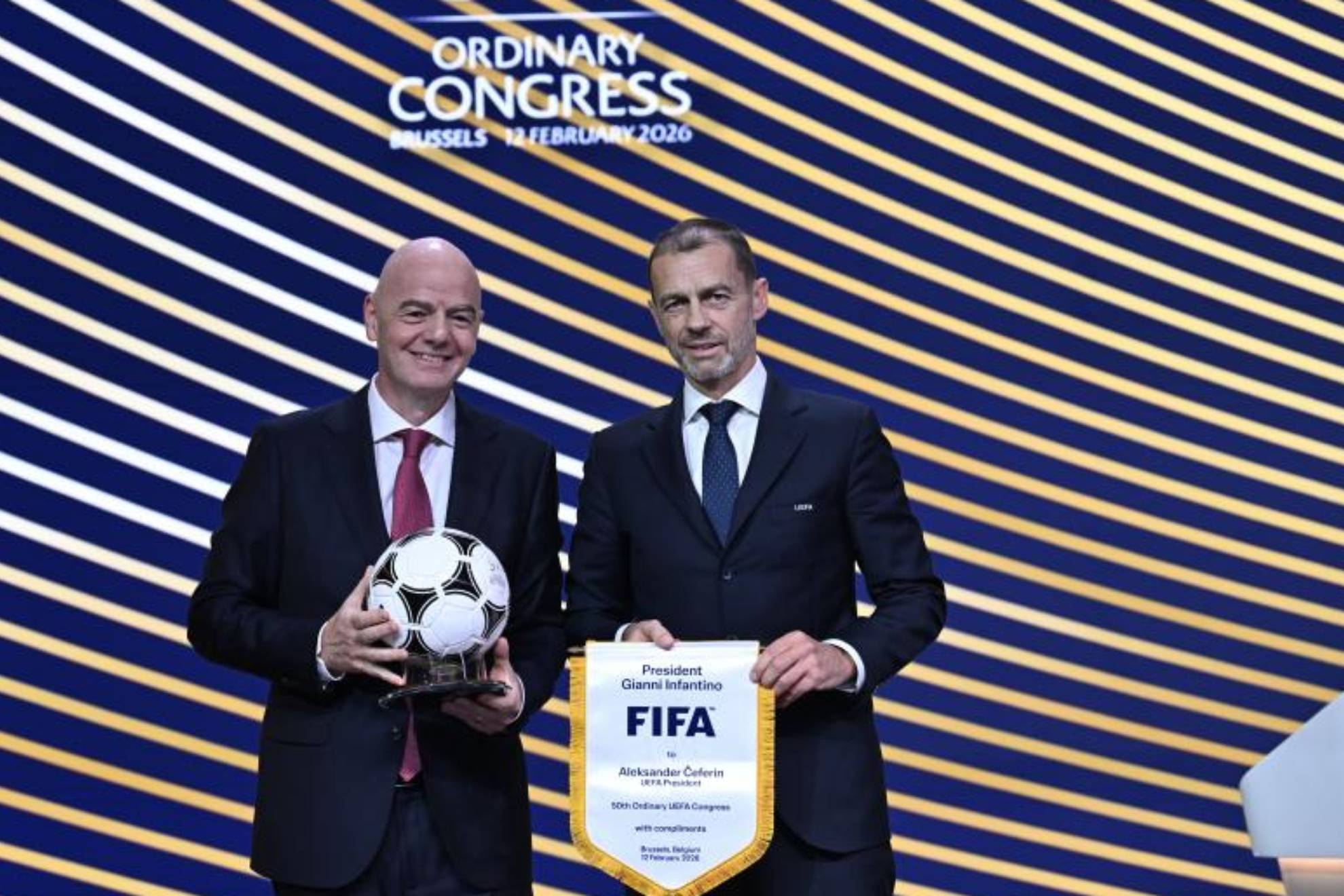 Infantino y Ceferin, en un congreso de la UEFA. RFEF