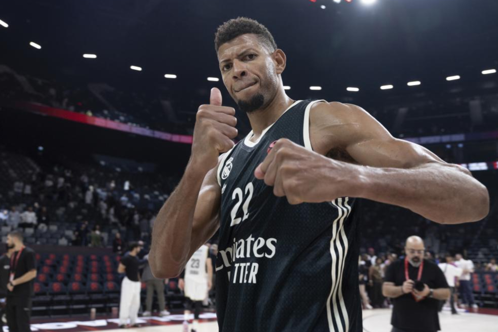 Walter Tavares tras el triunfo ante el Dubái. EFE.