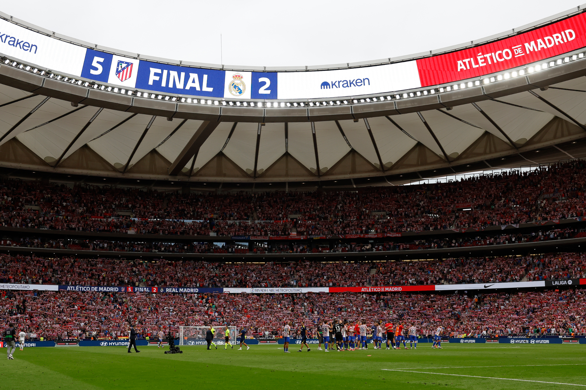 El marcador final del derbi jugado en el Metropolitano la temporada pasada. FOTO CHEMA REY