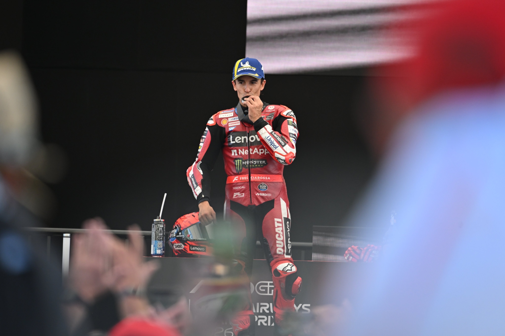Marc Márquez, en el podio. MICHELIN