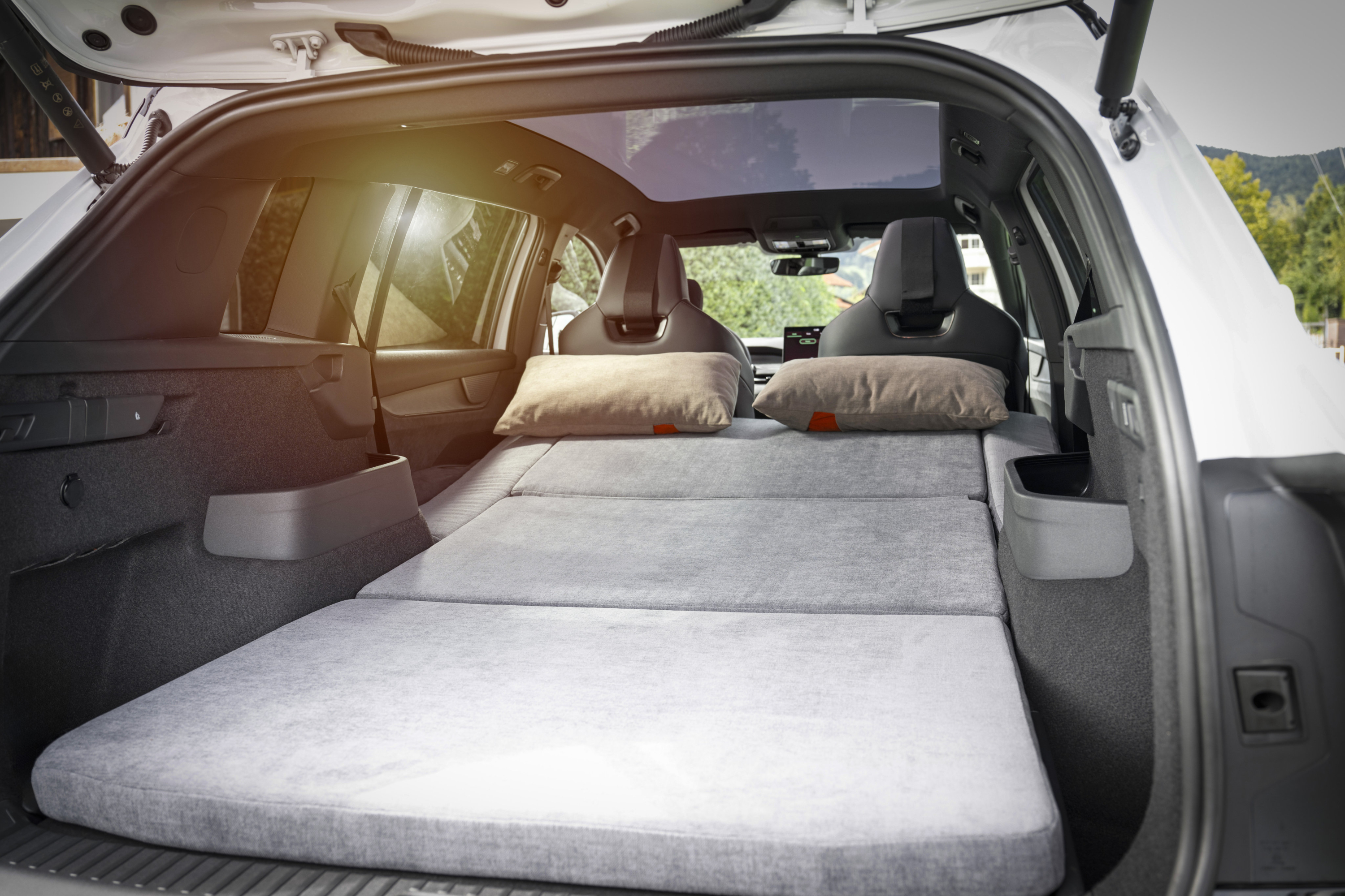 En el interior del Skoda Peaq hay espacio hasta para montar una cama doble