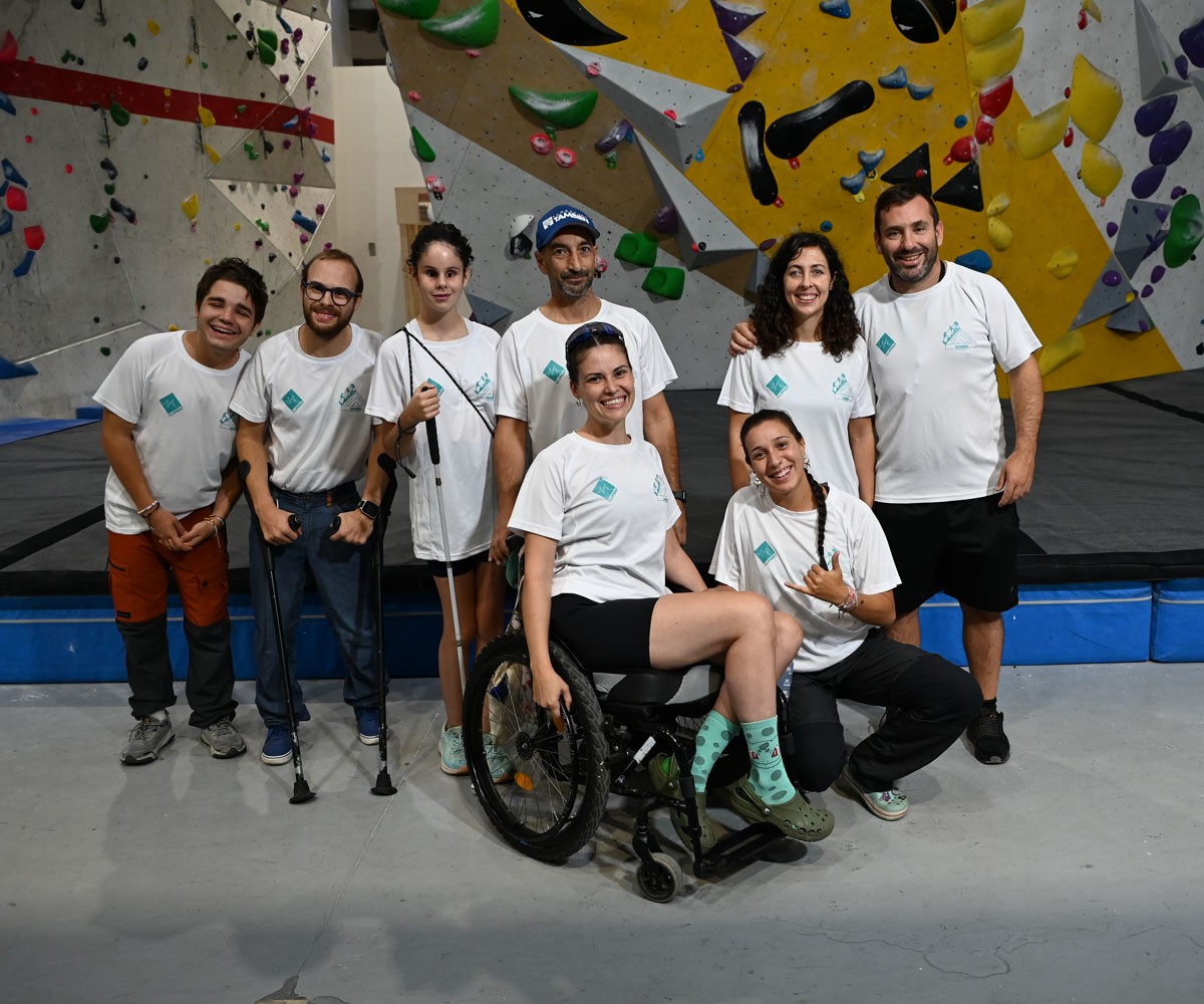 Equipo de paraescalada de la Fundación También. Fundación También